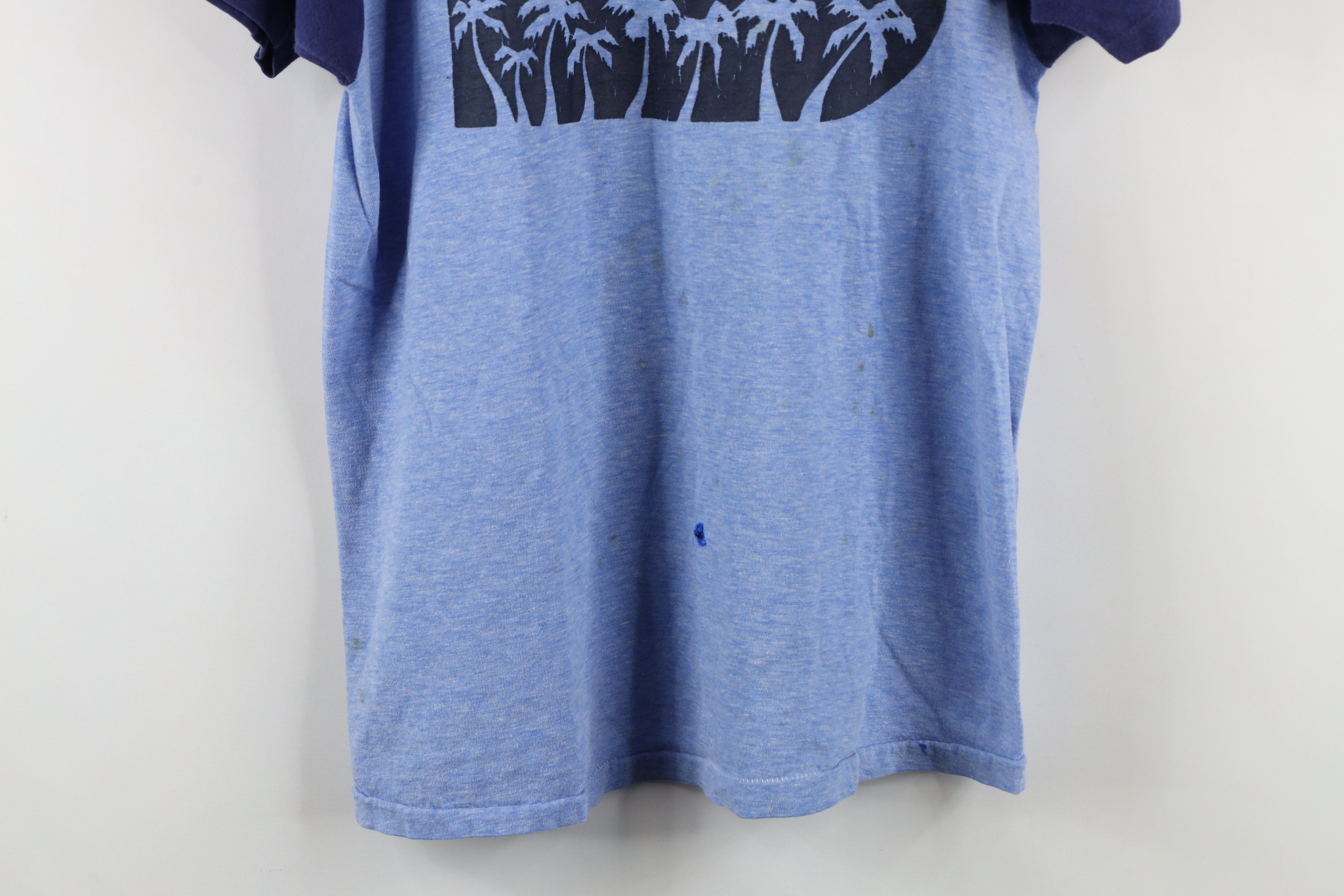 Vintage Vintage 70s 80s Streetwear Beach Raglan T-Shirt USA Size US L / EU 52-54 / 3 - 3 Thumbnail