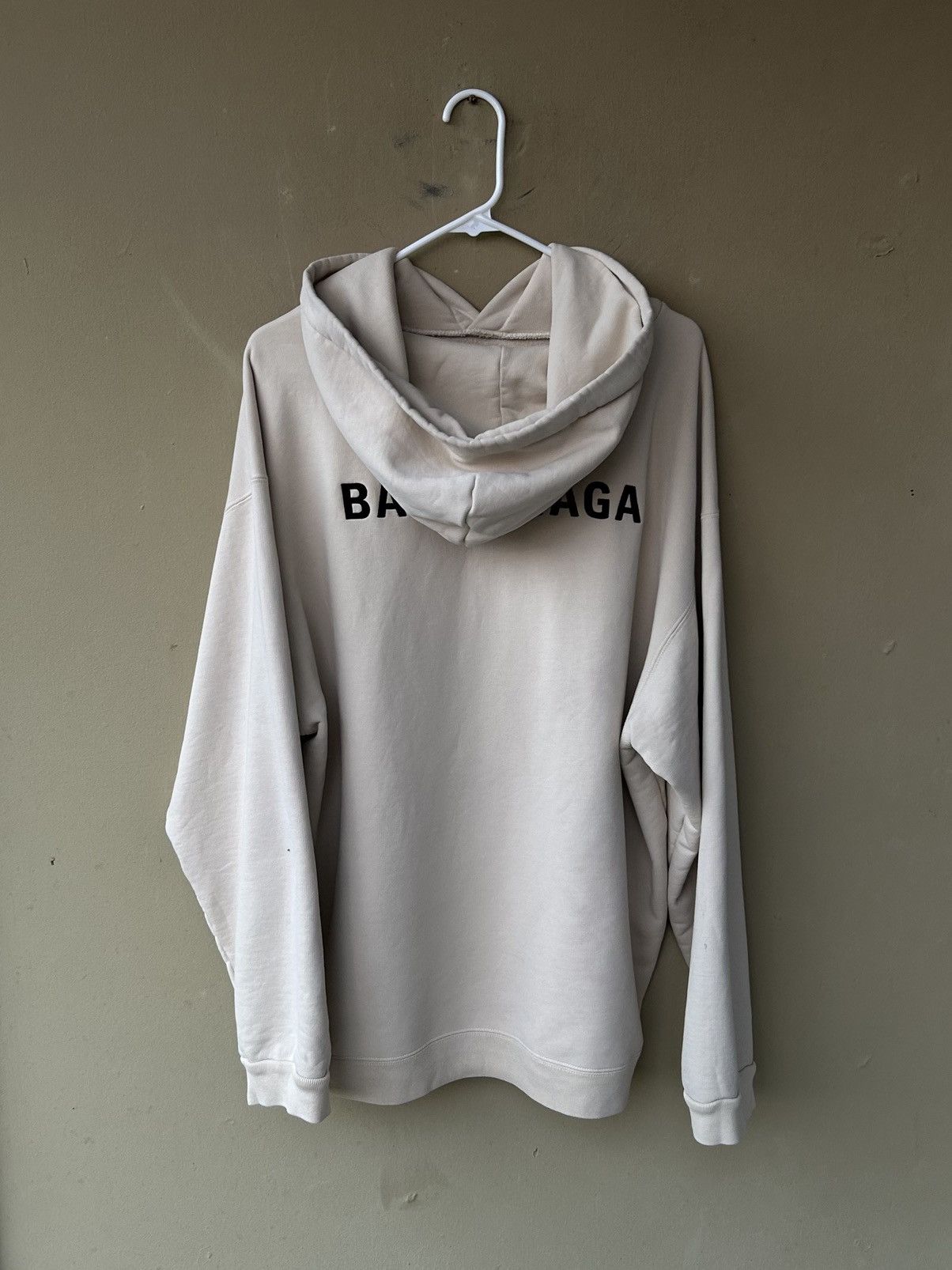 BALENCIAGA EMBROIDERED LOGO HOODIE