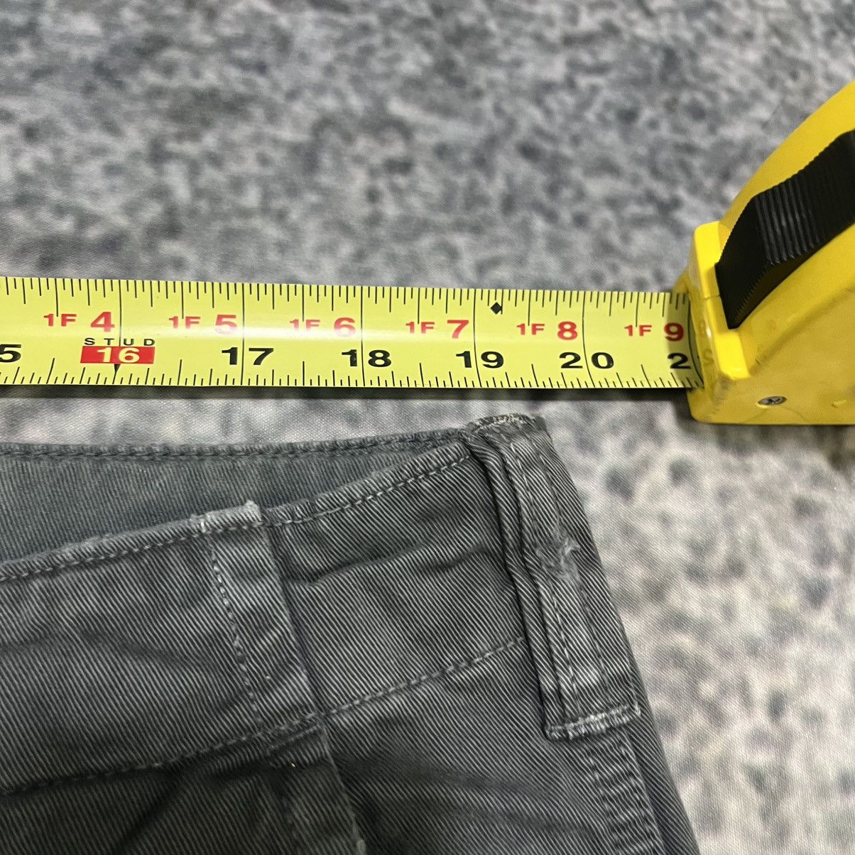 American Eagle Outfitters VINTAGE Y2K AMERICAN EAGLE GRAY BAGGY WIDE LEG CARGO PANTS Size US 38 / EU 54 - 8 Thumbnail