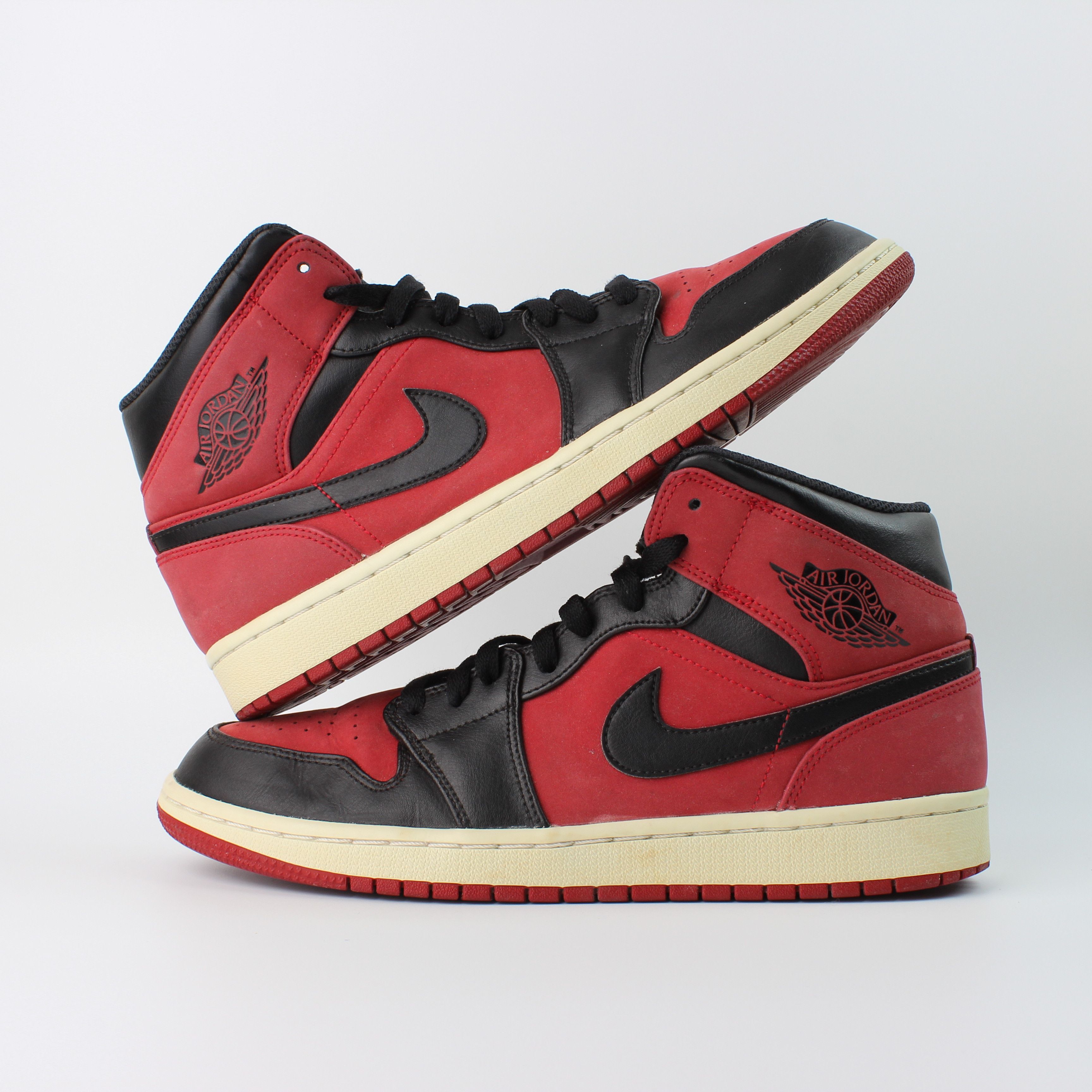 Nike Jordan 1 Mid Gym Red Black 554724-610 Size US 9.5 / EU 42-43 - 5 Thumbnail
