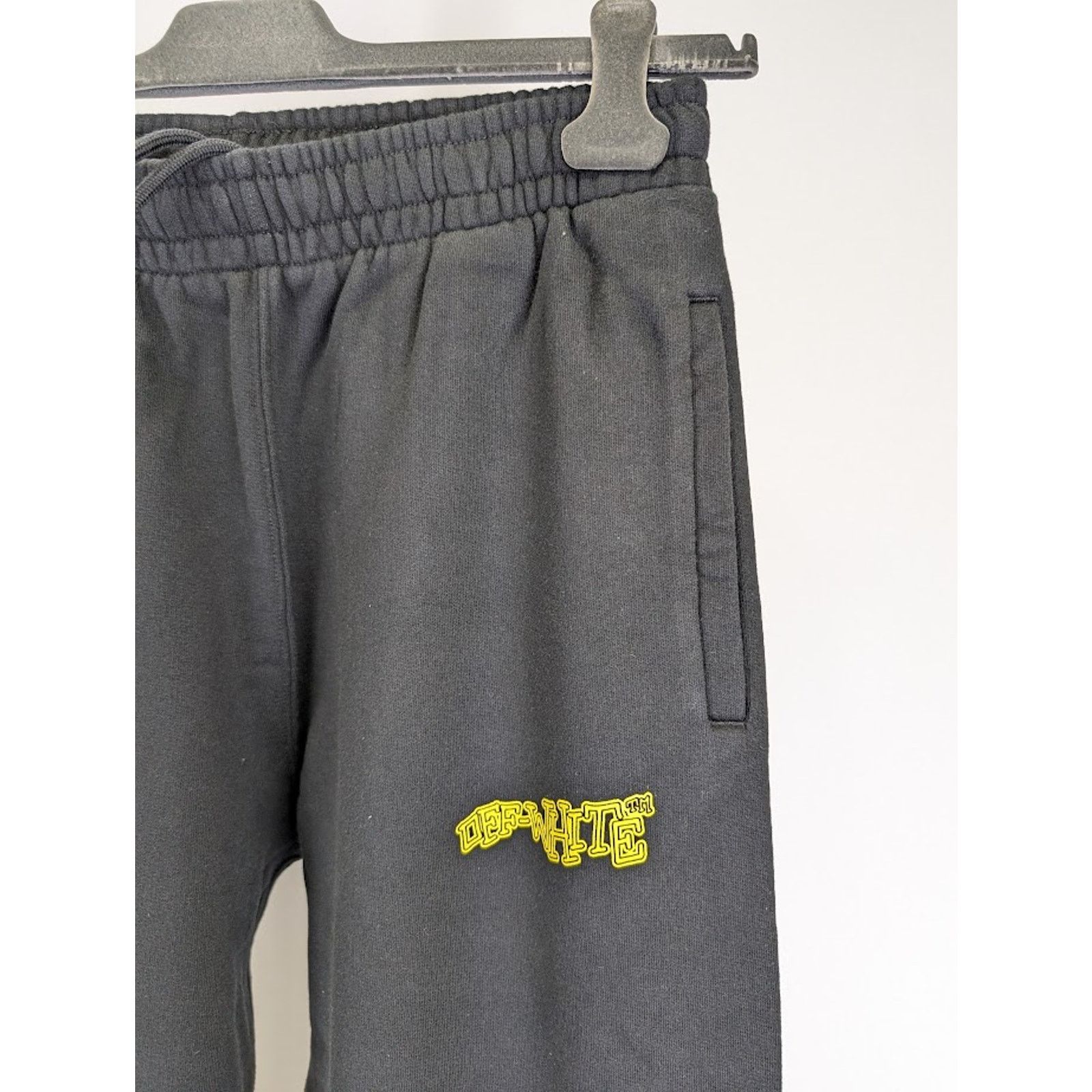 Off-White o1rshd1 Crystal Wiz Slim Sweatpant & Jogger in Black/Yellow Size US 36 / EU 52 - 8 Thumbnail