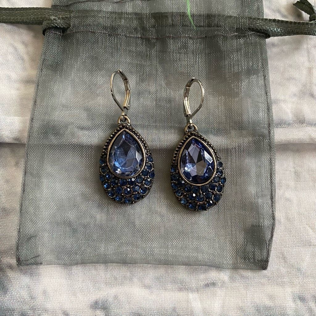 Other Tear drop earrings w/blue rhinestones and lever back closure Size ONE SIZE - 1 Thumbnail