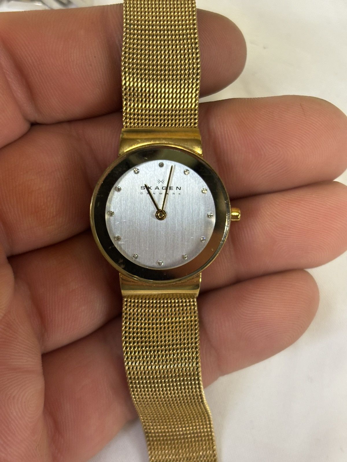 Skagen Skagen Gold Tone Mesh Band! New Battery! Size ONE SIZE - 3 Thumbnail