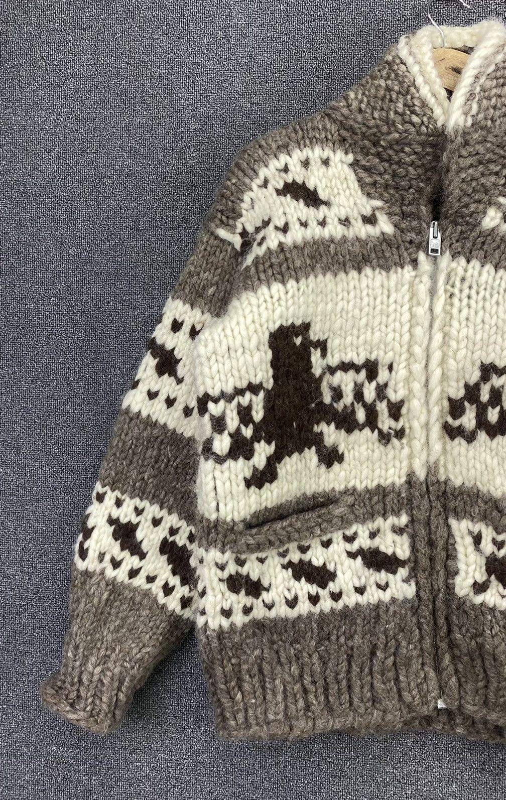 Vintage Vintage Handknit Cowichan Eagle Wool Knit Sweater Jacket Size US M / EU 48-50 / 2 - 3 Thumbnail