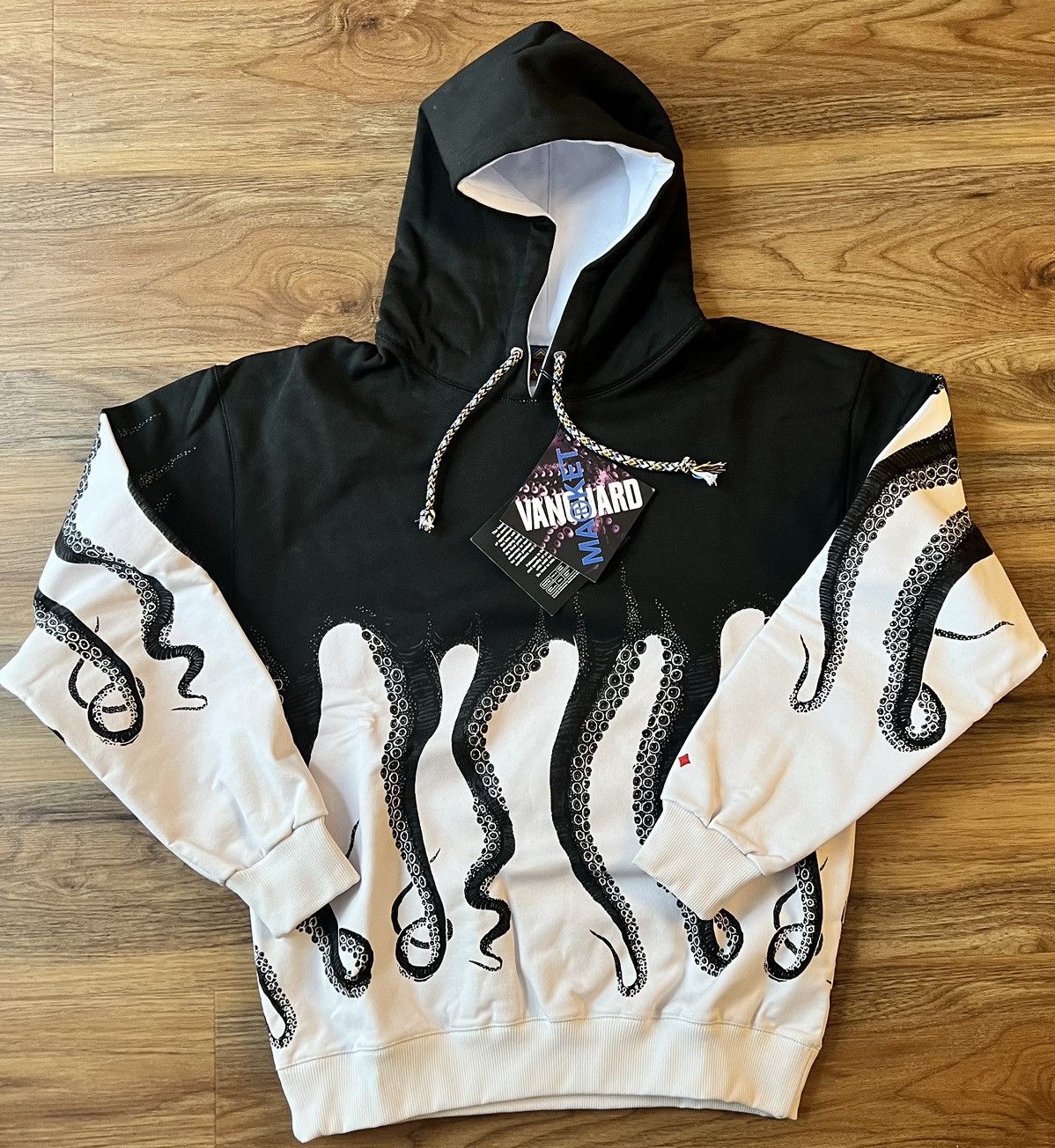 Market x VNGRD OG Octopus UV Hoodie medium