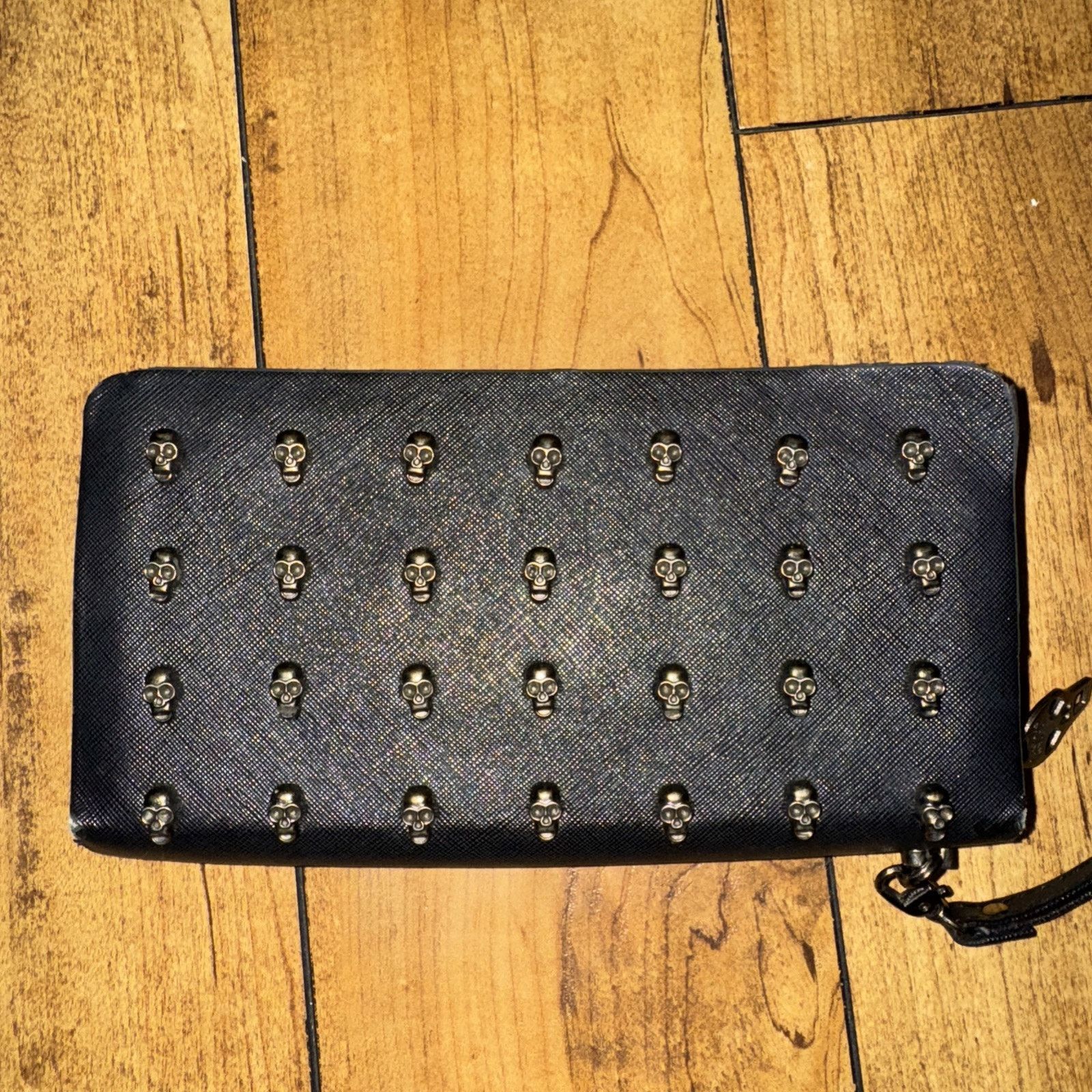Goth Money × Thomas Wylde × Vintage Thomas Wylde Black Silver Skull Embellished Clutch Handbag Size ONE SIZE - 2 Thumbnail