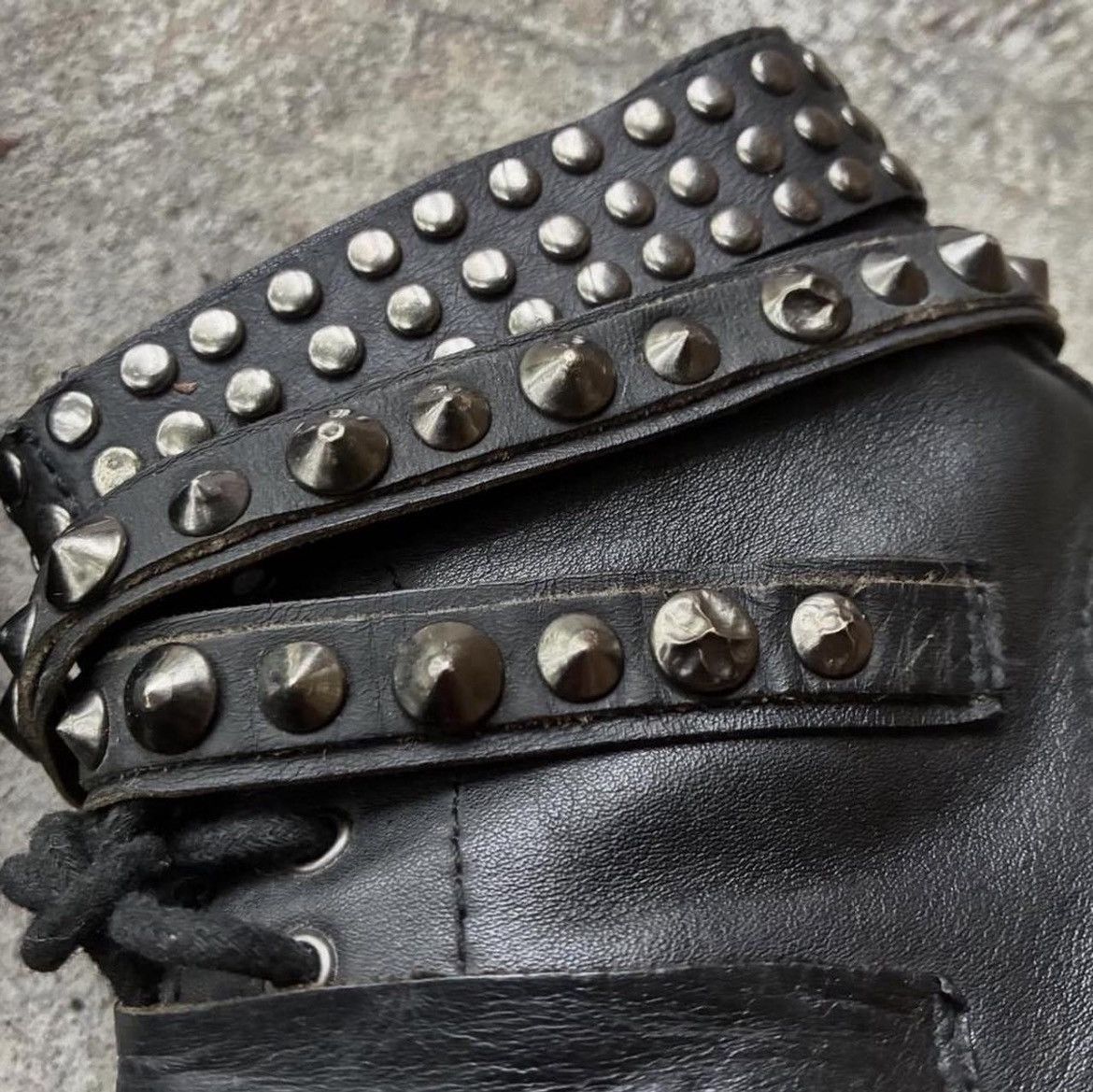 Saint Laurent Paris OG ysl black studded wrap combat boots Size US 8 / IT 38 - 5 Thumbnail