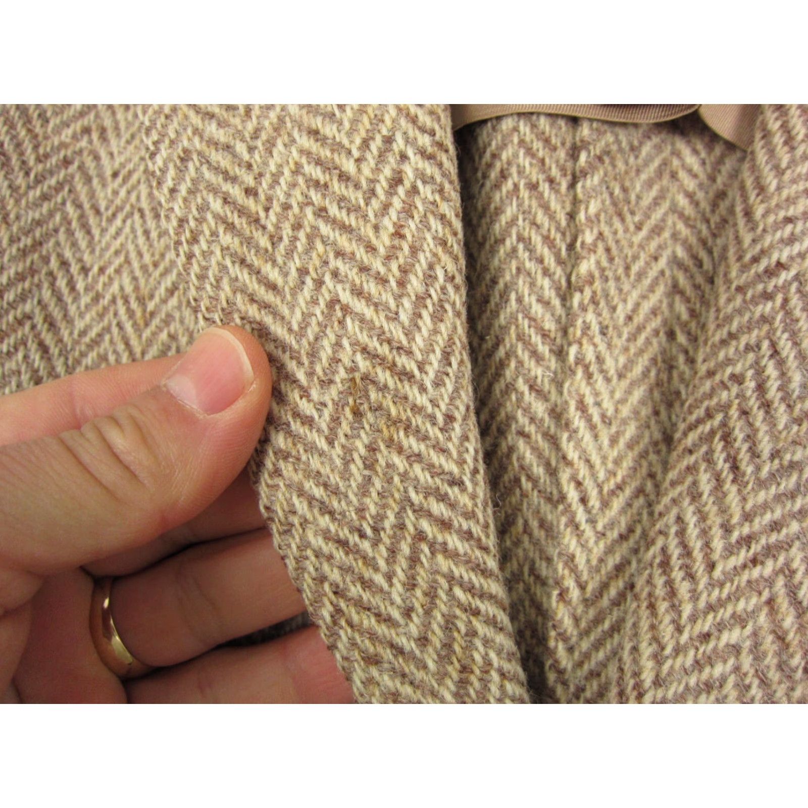 Harris Tweed VINTAGE Harris Tweed Blazer Jacket Mens 40-42 Brown 100% Wool Wool Tweed Herringbone Two-Button 80s 90s Sports Mens Brown Harris Tweed Jacket Size 40R - 5 Thumbnail