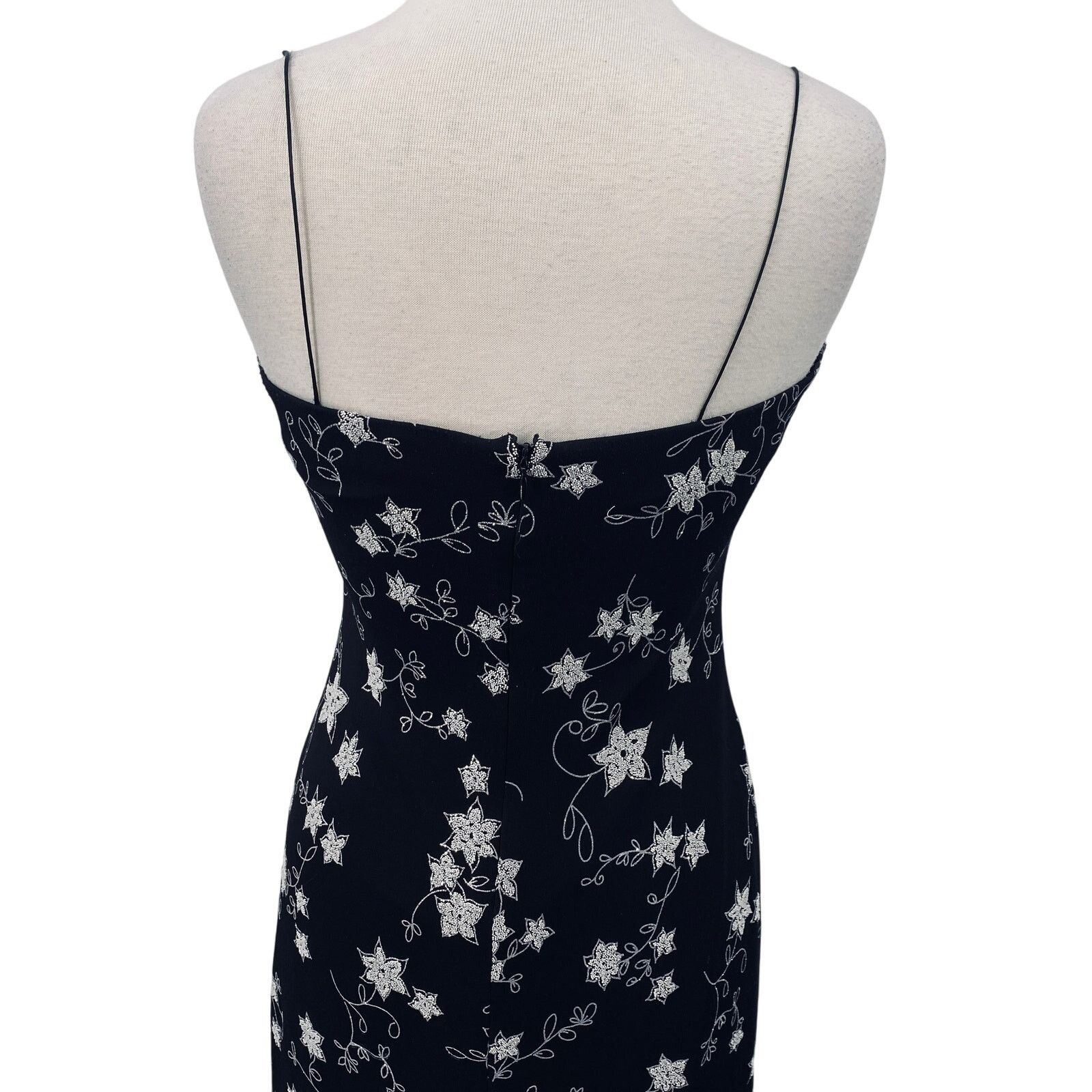 Vintage Vintage 90s Y2k Sparkle Bead Floral Column Gown Black Silver Size S / US 4 / IT 40 - 6 Thumbnail