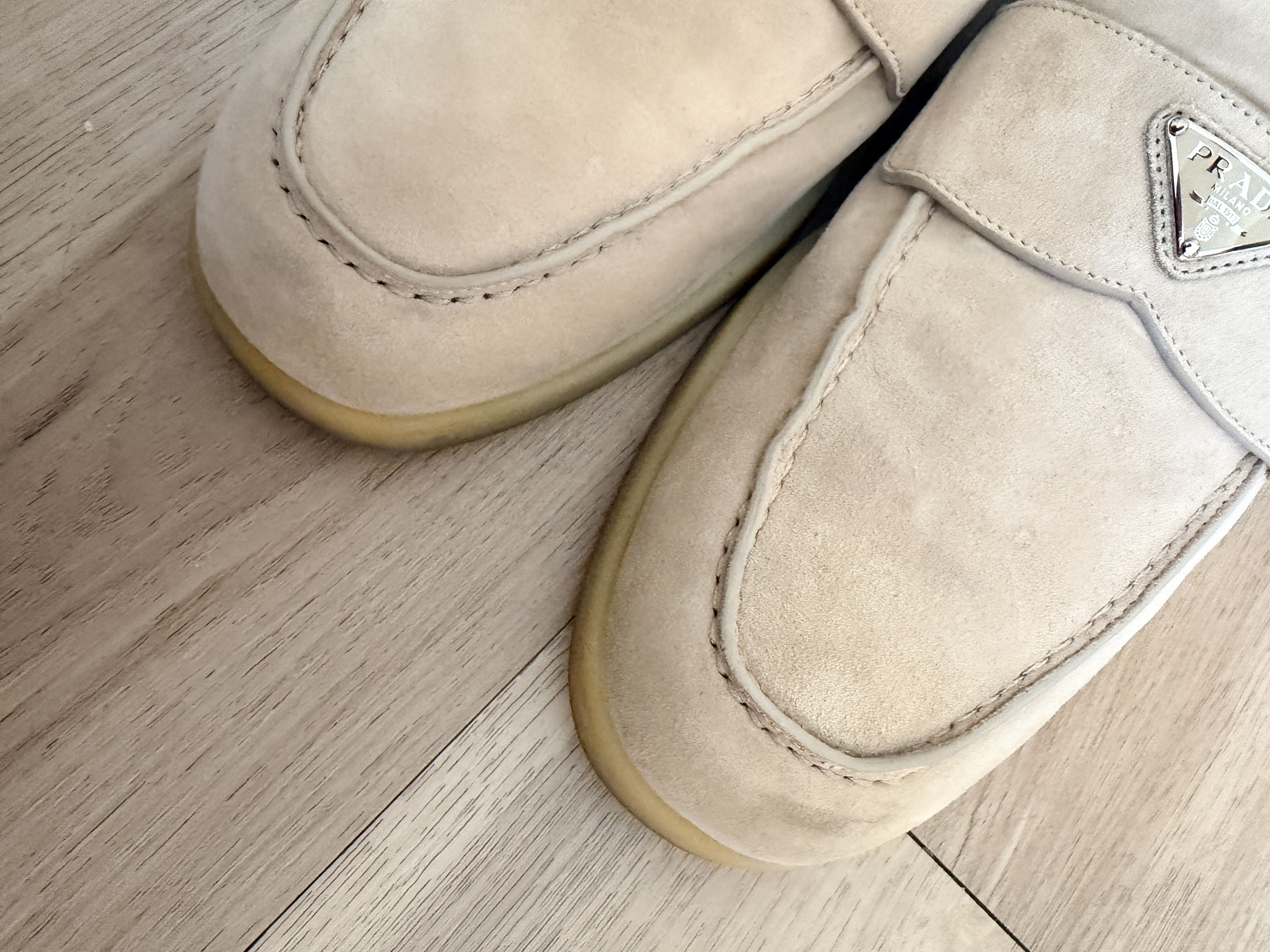 Prada PRADA Calfskin Ecru Suede Mules Size 12 (FITS LIKE 13) Size US 12 / EU 45 - 7 Thumbnail