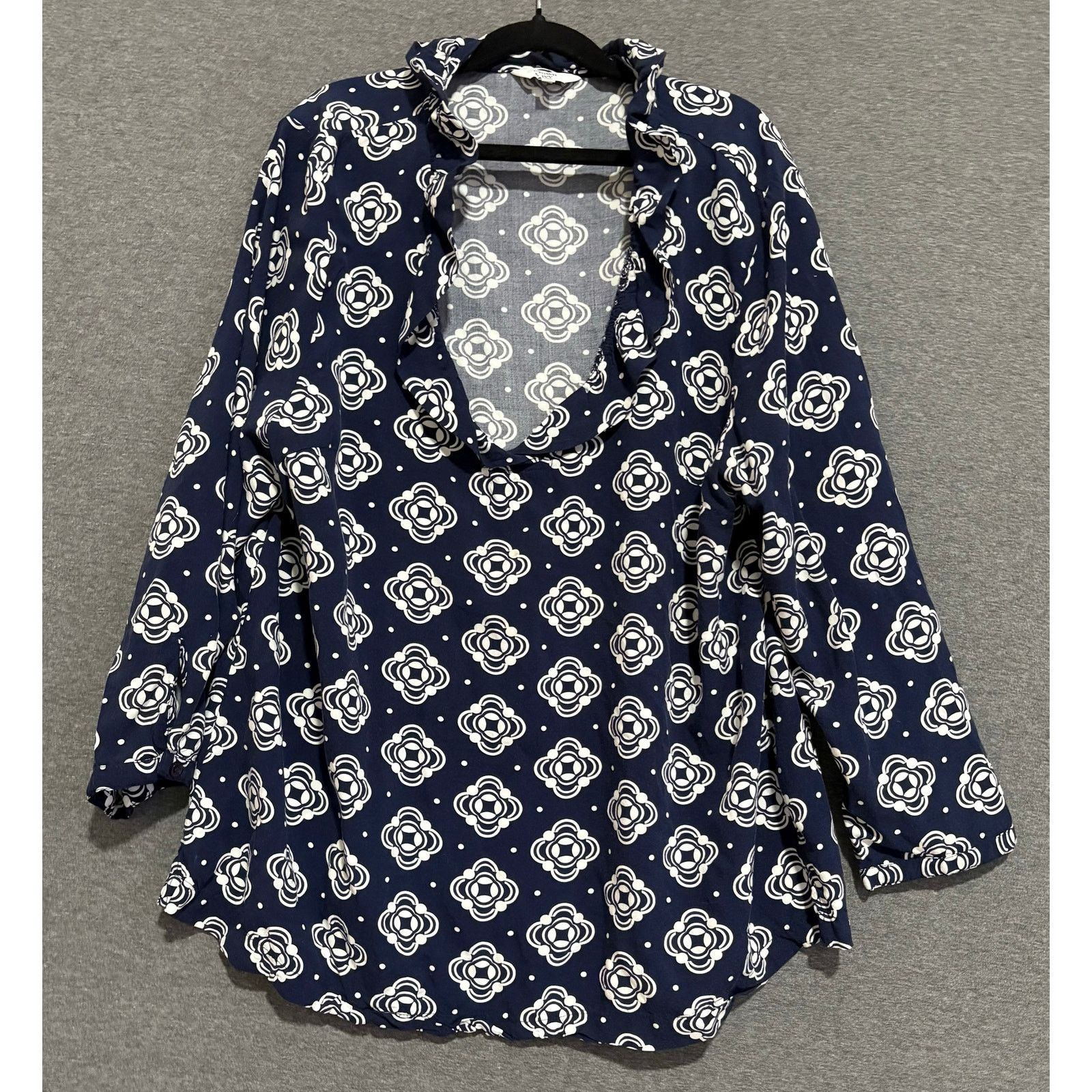 Other Crown & Ivy | Women's Open Neck Long Sleeve Blouse | Large Size L / US 10 / IT 46 - 1 Thumbnail