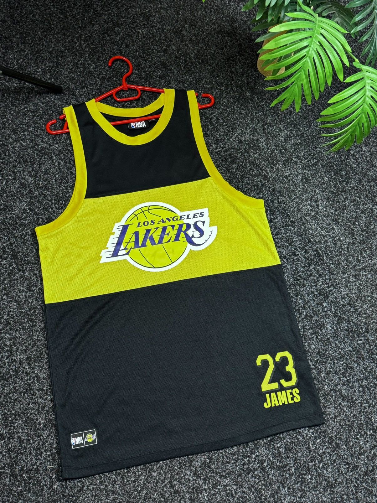 NBA Nba tee Lakers James 23 Basketball Style Size L Size US L / EU 52-54 / 3 - 1 Thumbnail