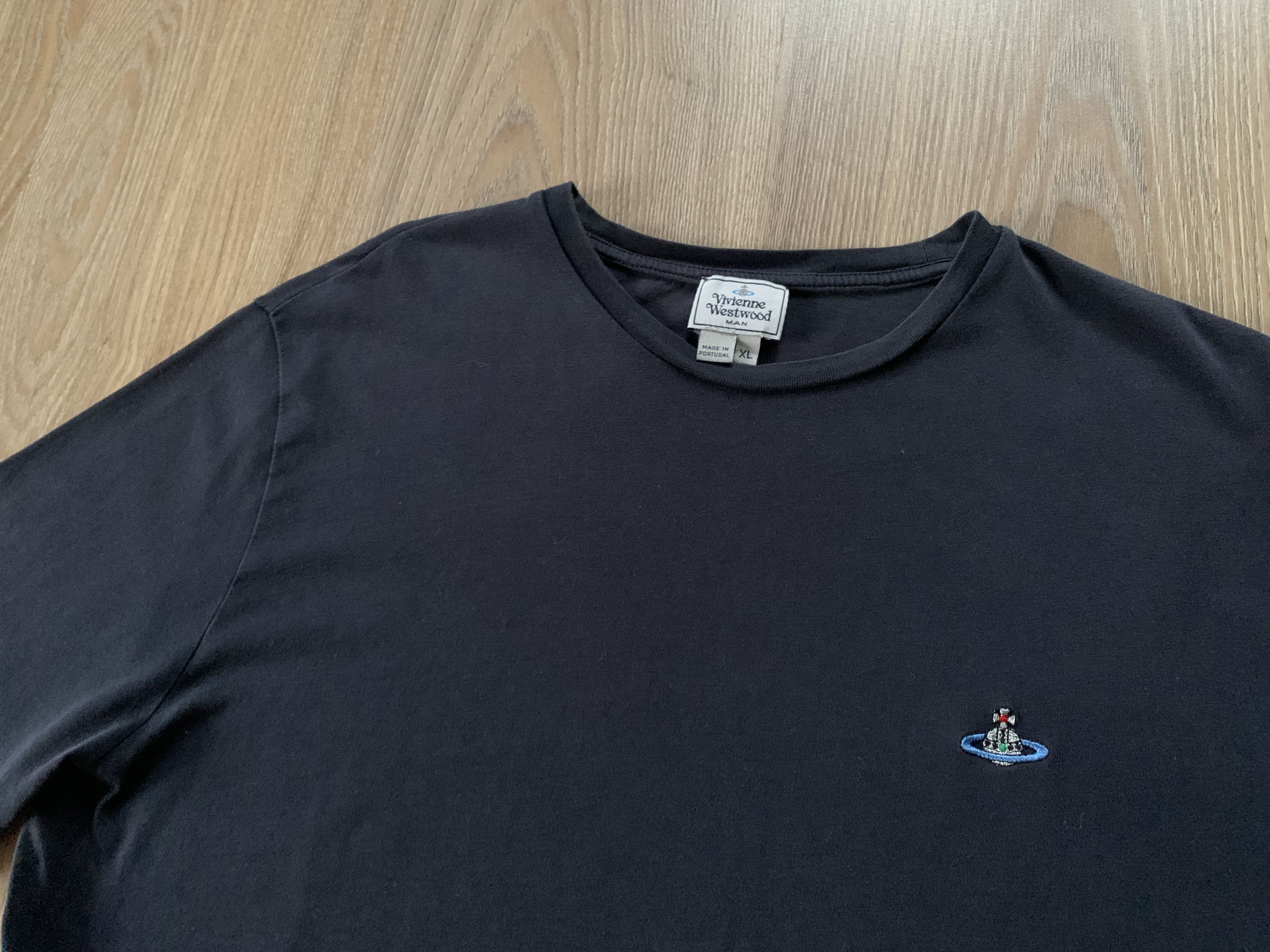 Vivienne Westwood Vintage Vivienne Westwood Basic Navy Blue T-Shirt Size US XL / EU 56 / 4 - 4 Thumbnail