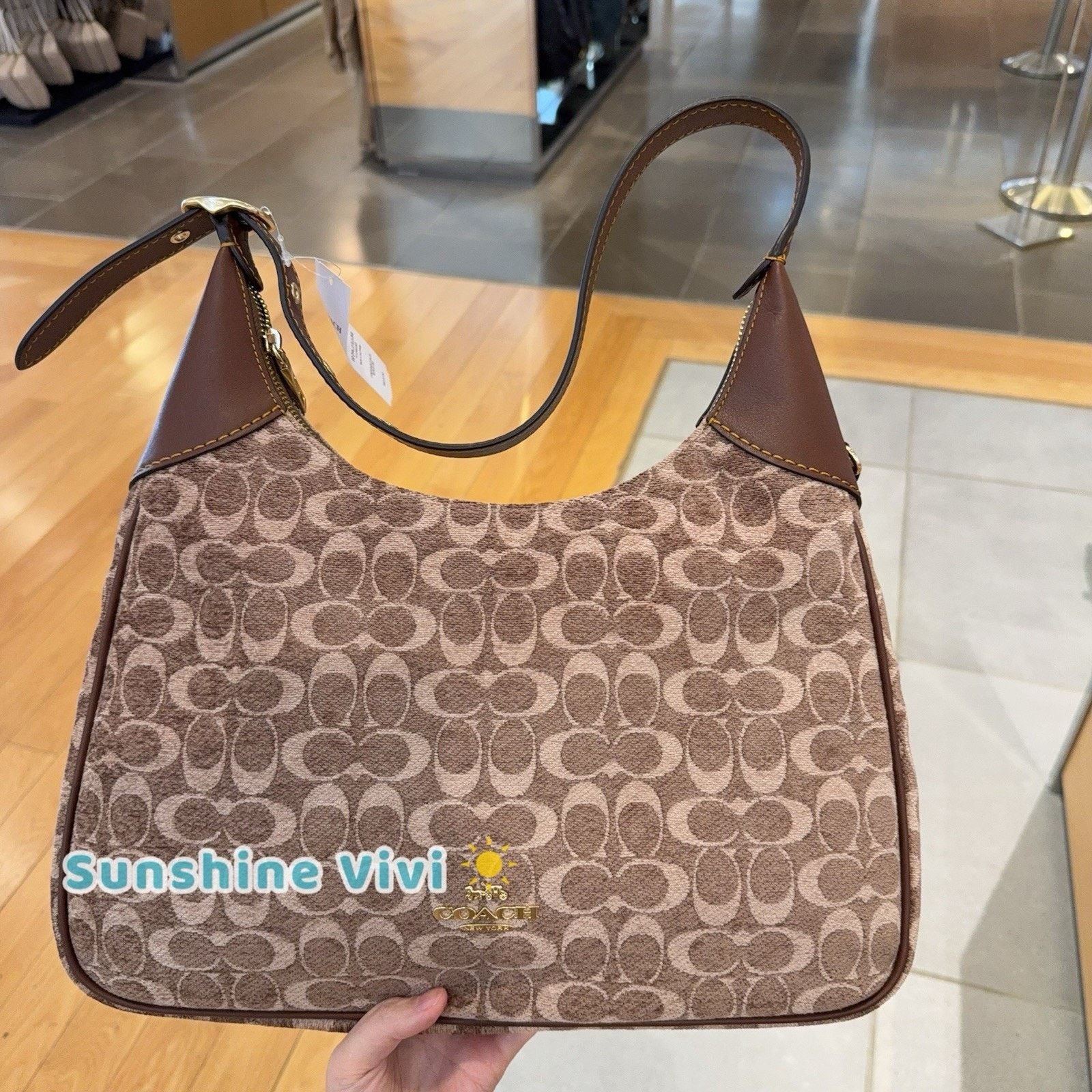 Coach NWT Coach CCE49 Ella Shoulder Bag Signature Chenille Size ONE SIZE - 1 Thumbnail