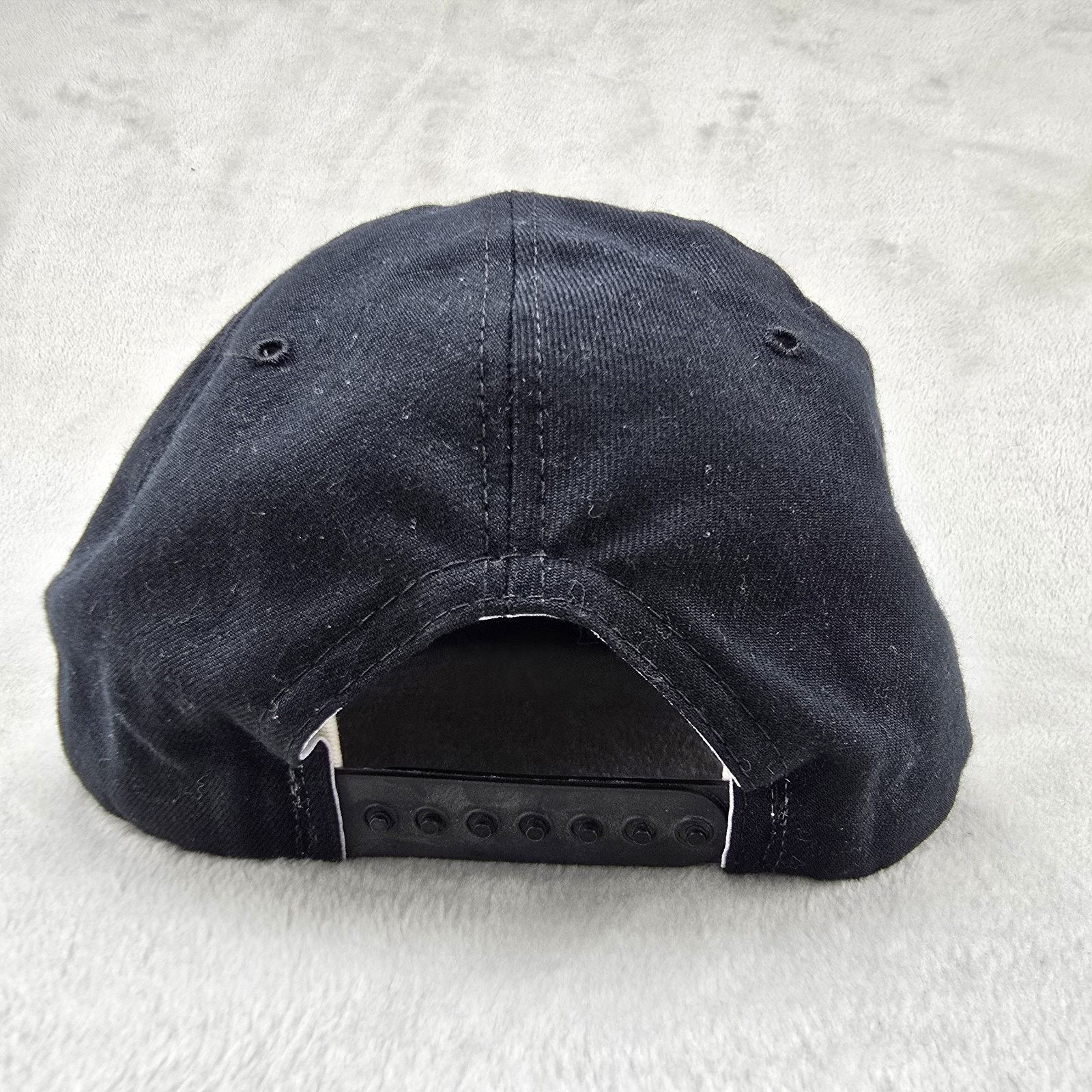 New Era Vintage The Flintstones Movie B-52s Video Promo Hat New Era Size ONE SIZE - 6 Thumbnail