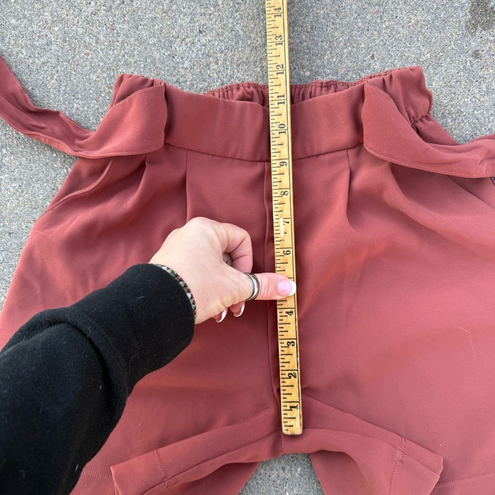 Lululemon Lululemon Noir Short 5.5" Rustic Clay Size 2 Size 26" / US 2 / IT 38 - 11 Thumbnail