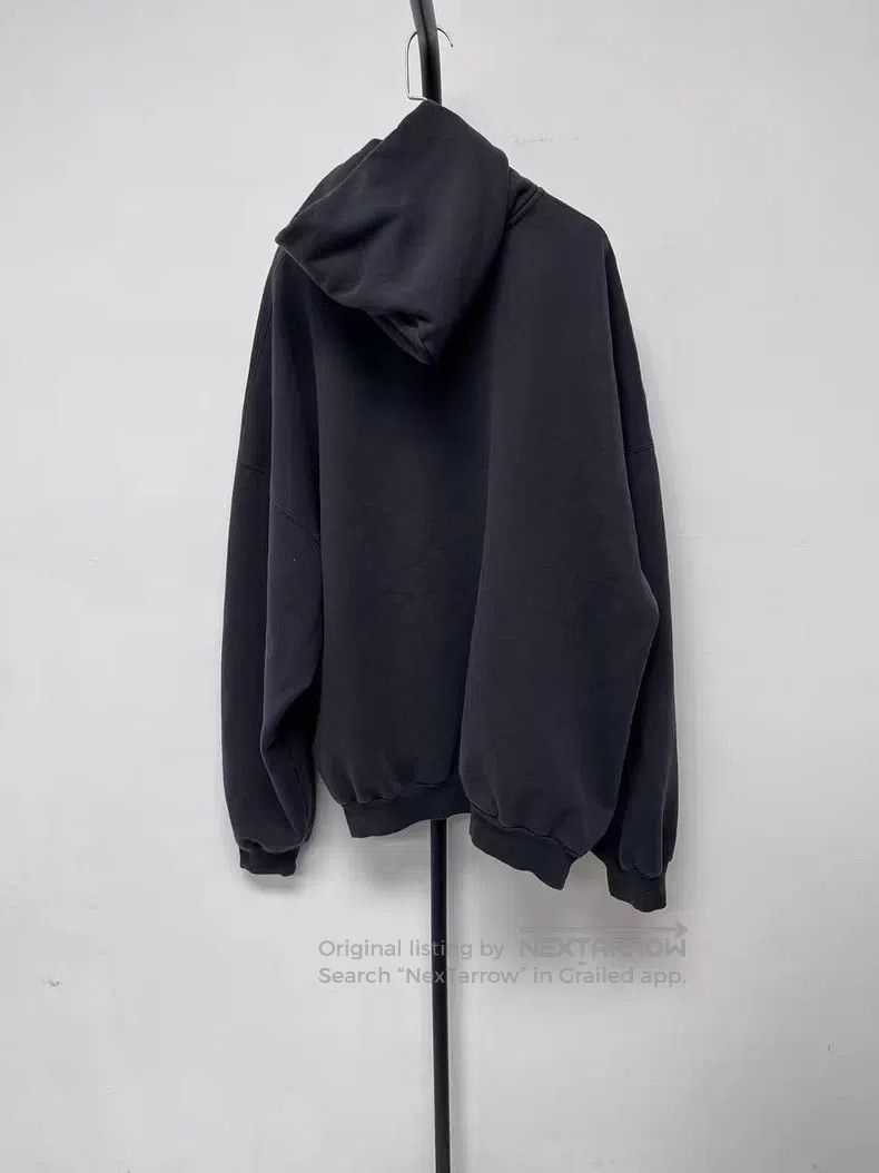 Balenciaga Balenciaga Letter Logo Pattern Printed Hooded Long Sleeve Size US L / EU 52-54 / 3 - 2 Thumbnail