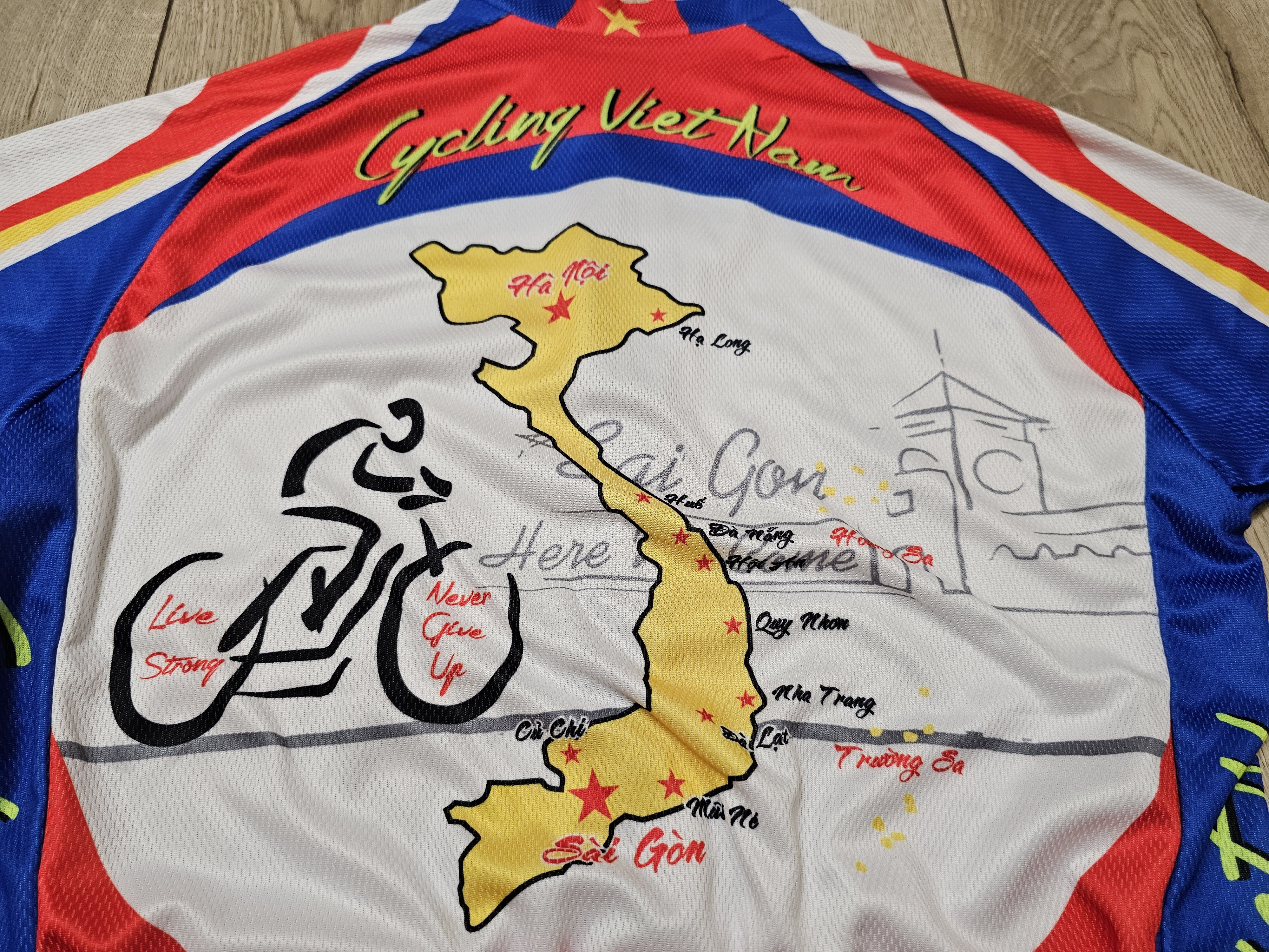 All Sport VIETNAM CYCLING JERSEY VELO YIN YANG CYCLING JERSEY NEW Size US L / EU 52-54 / 3 - 4 Thumbnail