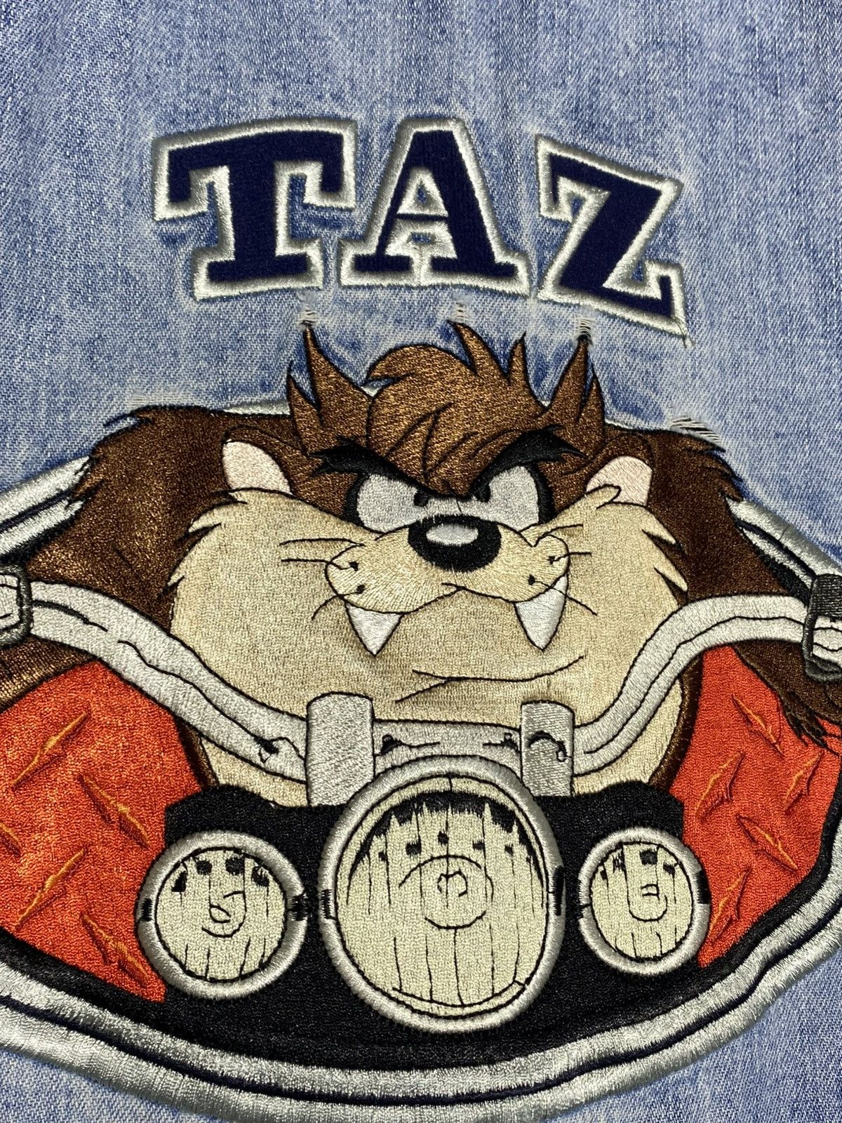 Harley Davidson Rare 90s Harley Davidson Taz Looney Tunes Washed Denim Shirt Size US L / EU 52-54 / 3 - 10 Thumbnail