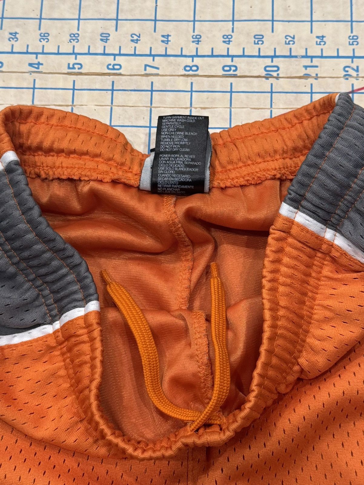 Adidas Adidas Phoenix Suns Youth Size XL Orange Basketball Shorts Size US 30 / EU 46 - 7 Thumbnail