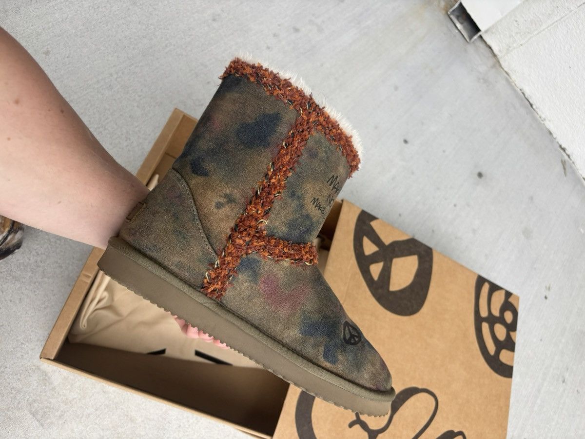HMDD “Chanel” hmdd ugg boots with box barley worn Size US 9 / EU 42 - 9 Thumbnail