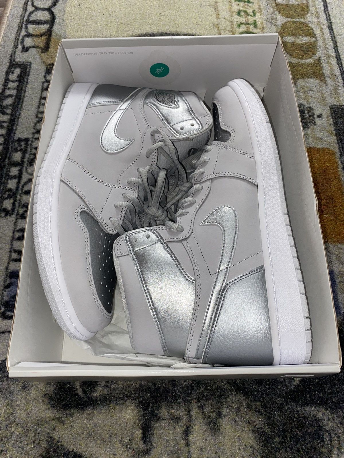 Jordan Brand × Nike Jordan 1 Retro High CO.JP Neutral Grey (2020) Size US 11.5 / EU 44-45 - 2 Thumbnail