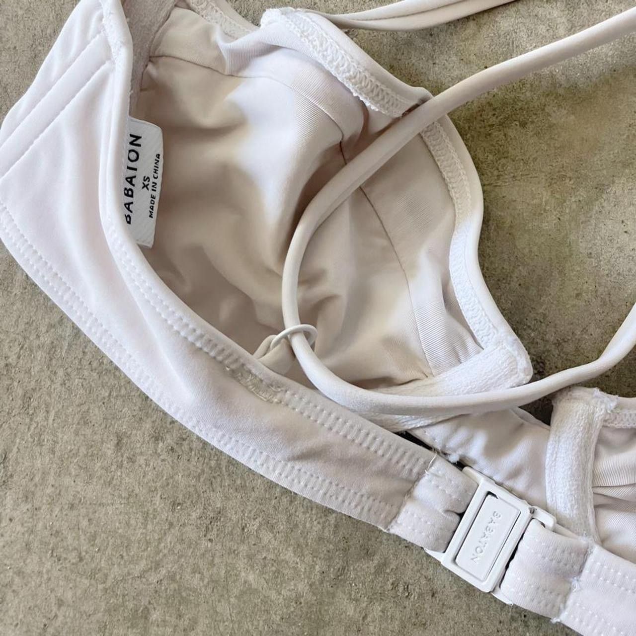 Aritzia Aritzia Babaton White Bikini Top XS Size XS / US 0-2 / IT 36-38 - 3 Thumbnail