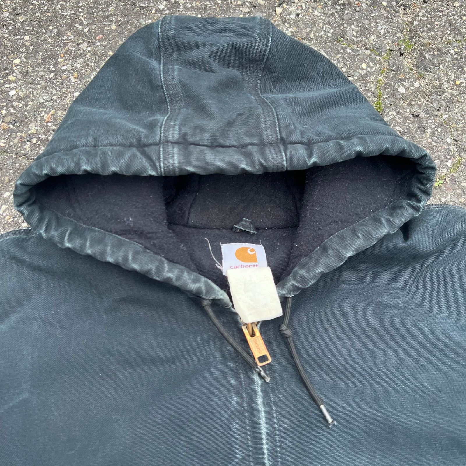 Carhartt × Vintage Vintage faded black Carhartt work wear hooded jacket Size US XXL / EU 58 / 5 - 5 Thumbnail