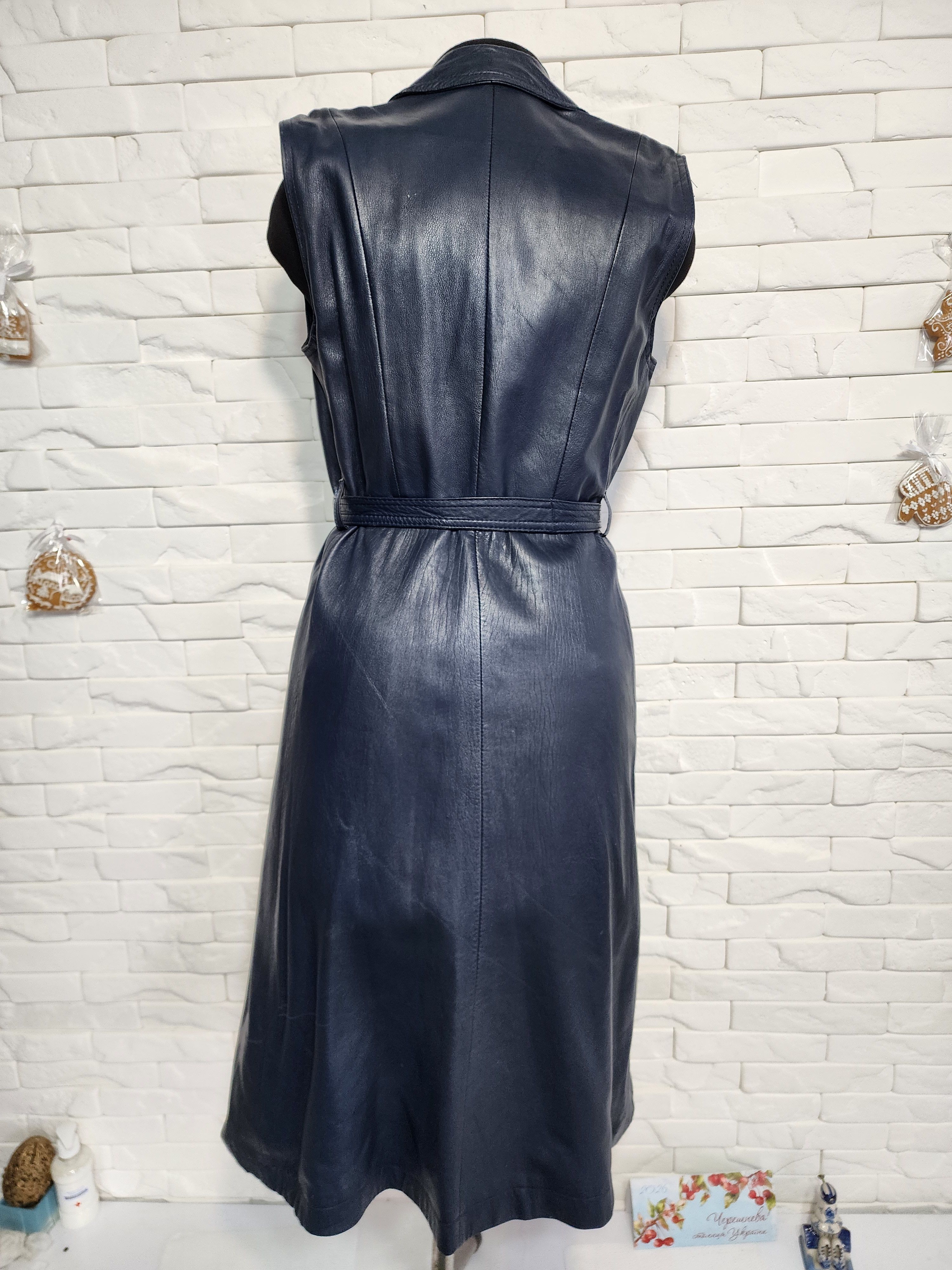 Other Blue Leather Vest: Women's Vintage Vest with Pockets Size M / US 6-8 / IT 42-44 - 6 Thumbnail