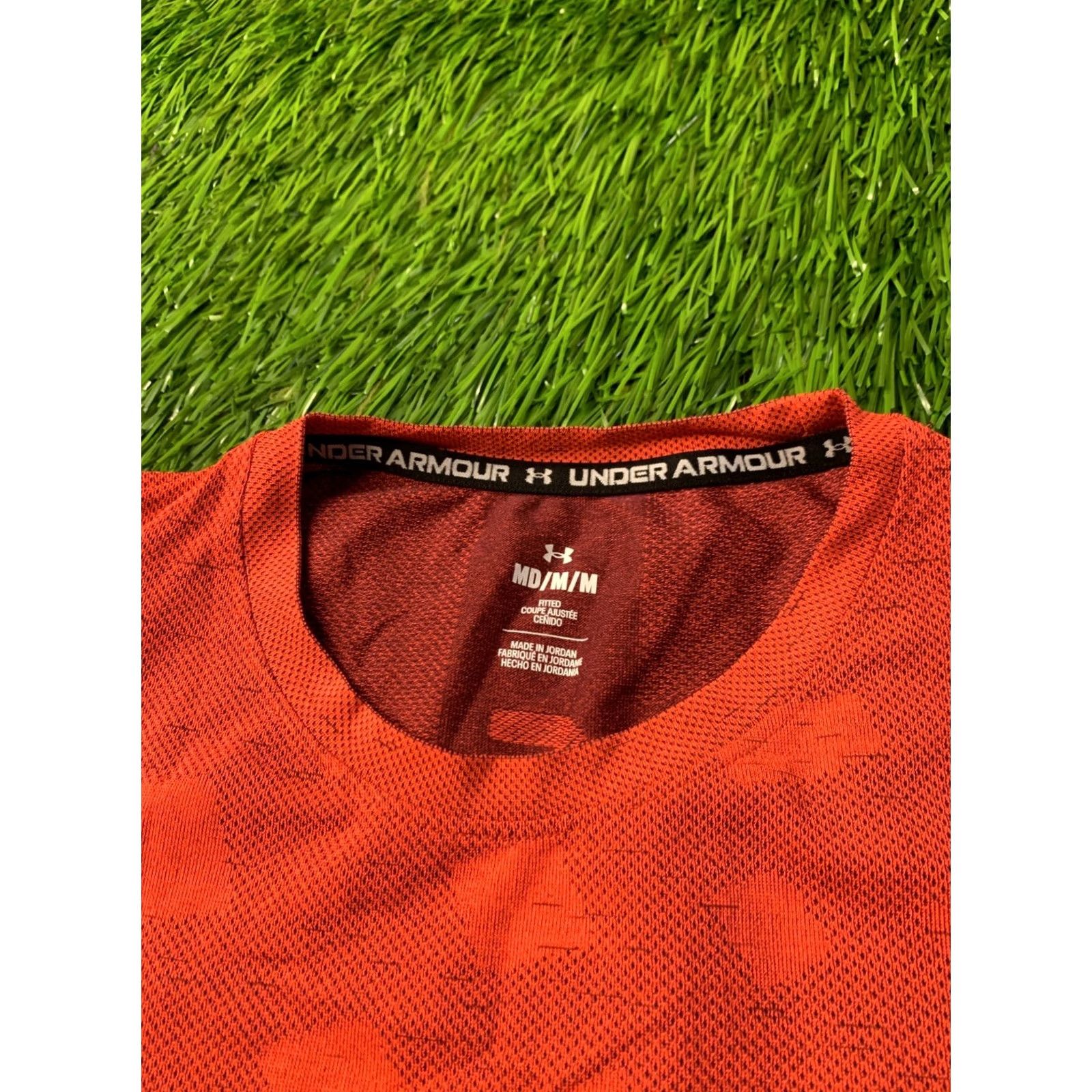 Under Armour UNDER ARMOUR T-Shirt Men Jersey Short Sleeve Size M Red Size US M / EU 48-50 / 2 - 5 Thumbnail