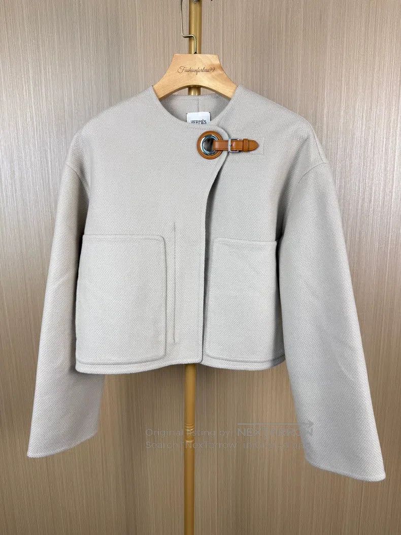 Hermes Hermes Short Cashmere Coat Size XXS / US 00 / IT 34 - 1 Thumbnail