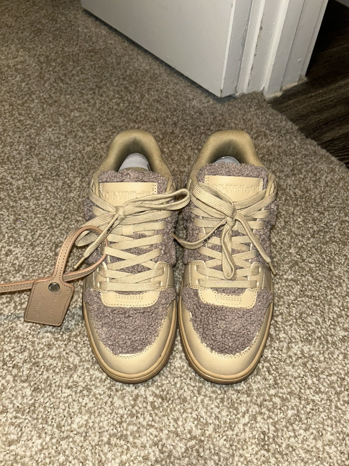 Off-White RARE Women’s out of office fur sneaker Size US 8.5 / IT 38.5 - 8 Thumbnail