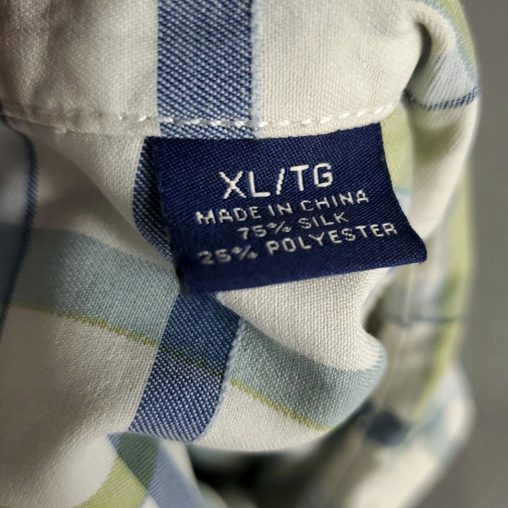 Tommy Bahama Tommy Bahama Shirt Mens XL Green Blue Plaid Silk Blend Button Up Short Sleeve Shirt Size US XL / EU 56 / 4 - 7 Thumbnail