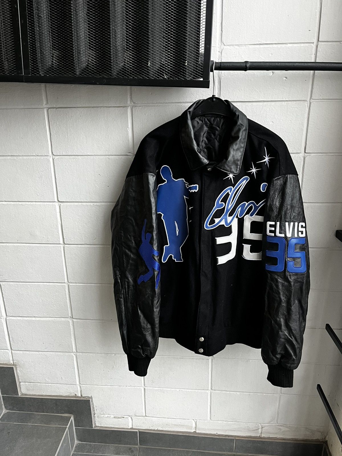 Elvis sold Blues leather jacket