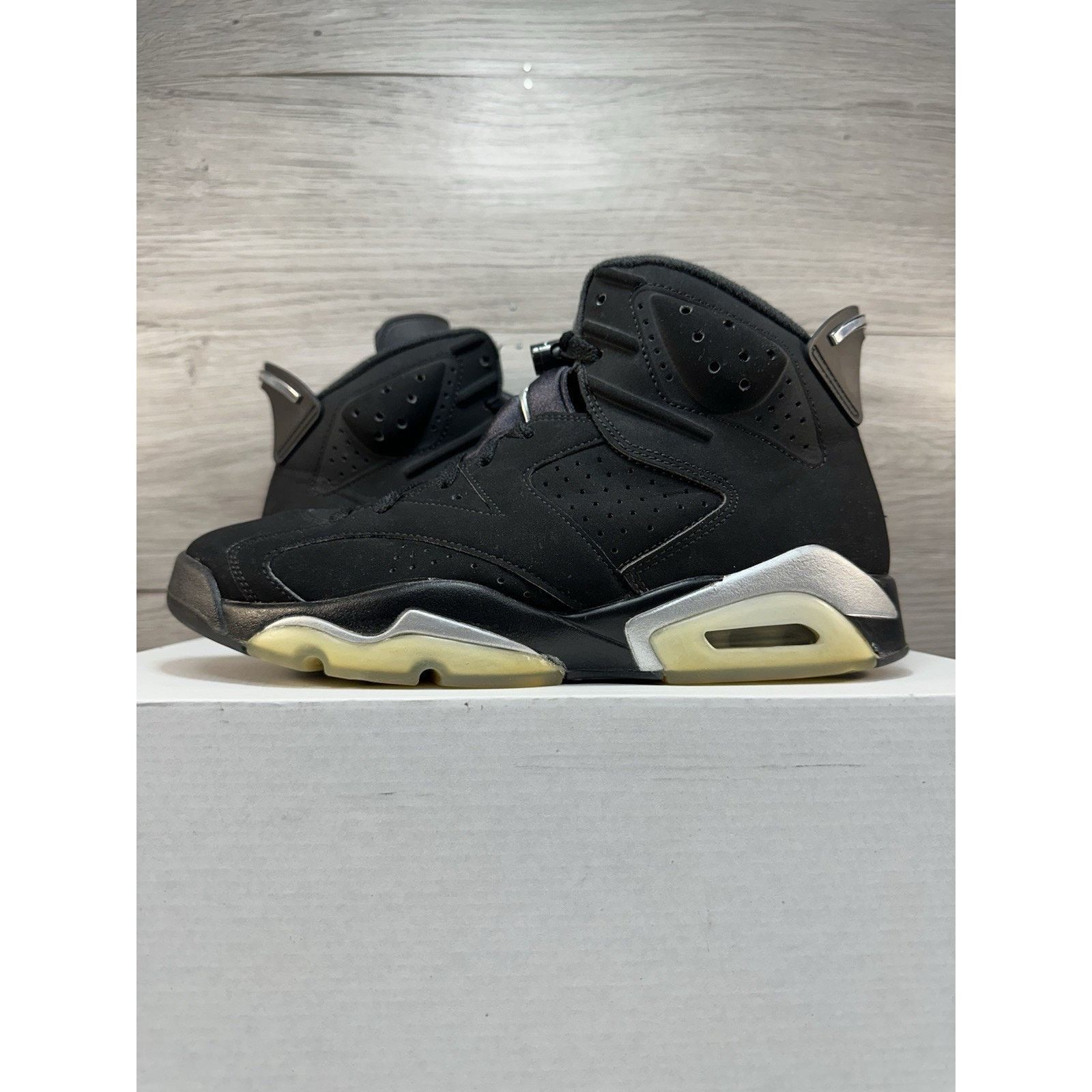 Jordan Brand Jordan 6 Retro Chrome - Size 8.5 Size US 8.5 / EU 41-42 - 1 Thumbnail