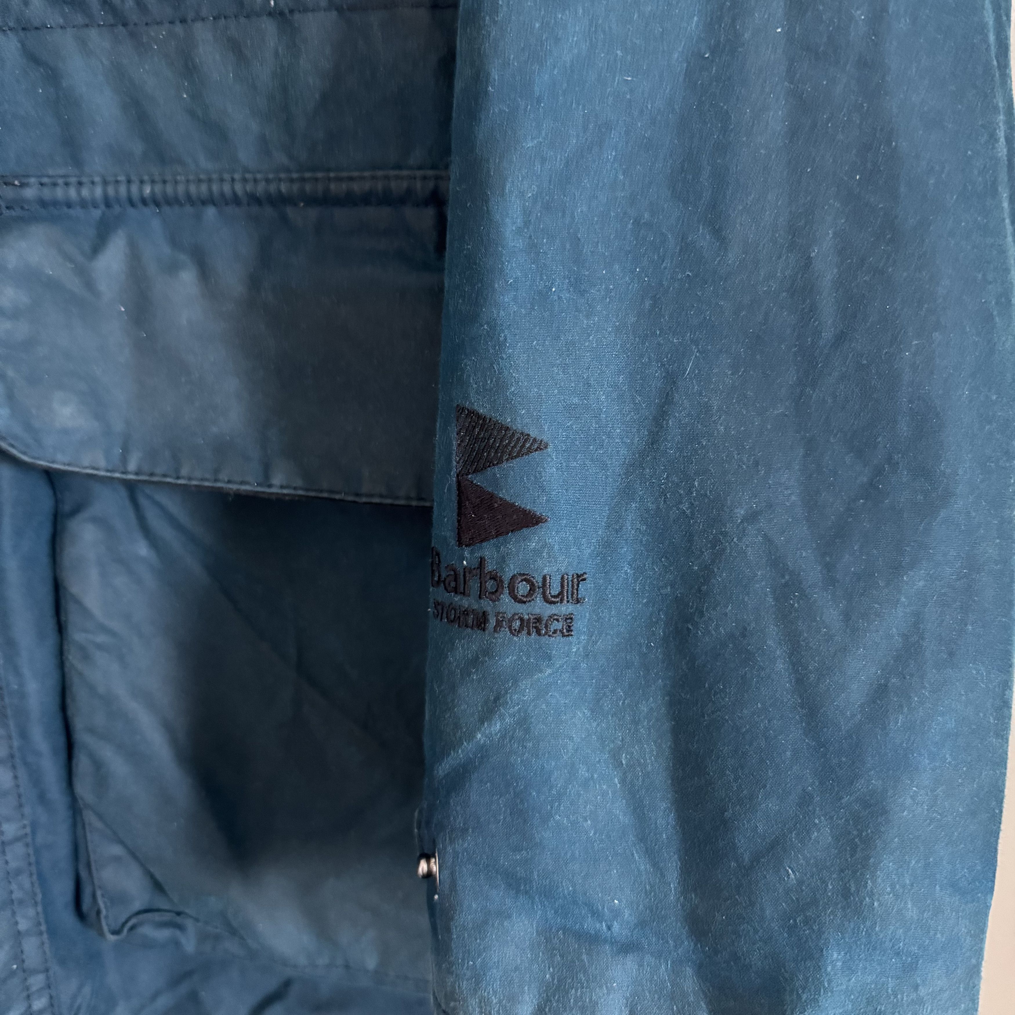 Barbour Men's BARBOUR FENTON Storm System Waxed Blue Warm Jacket S Size US S / EU 44-46 / 1 - 10 Thumbnail