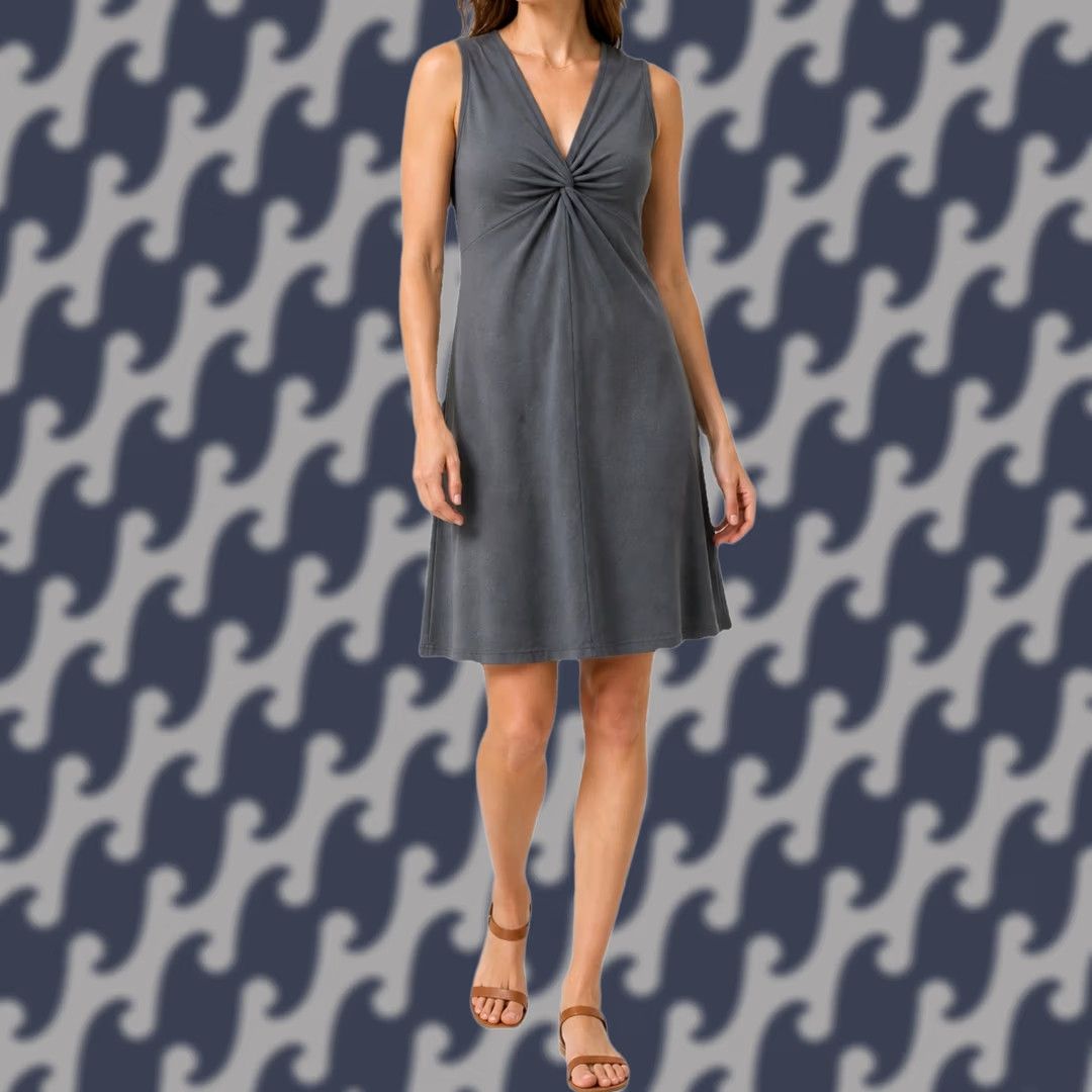 Patagonia Patagonia Dress Women Sleeveless Twist Front Knee Length Gray M Stretch Nylon Spandex Casual Travel Tank Size M / US 6-8 / IT 42-44 - 1 Thumbnail