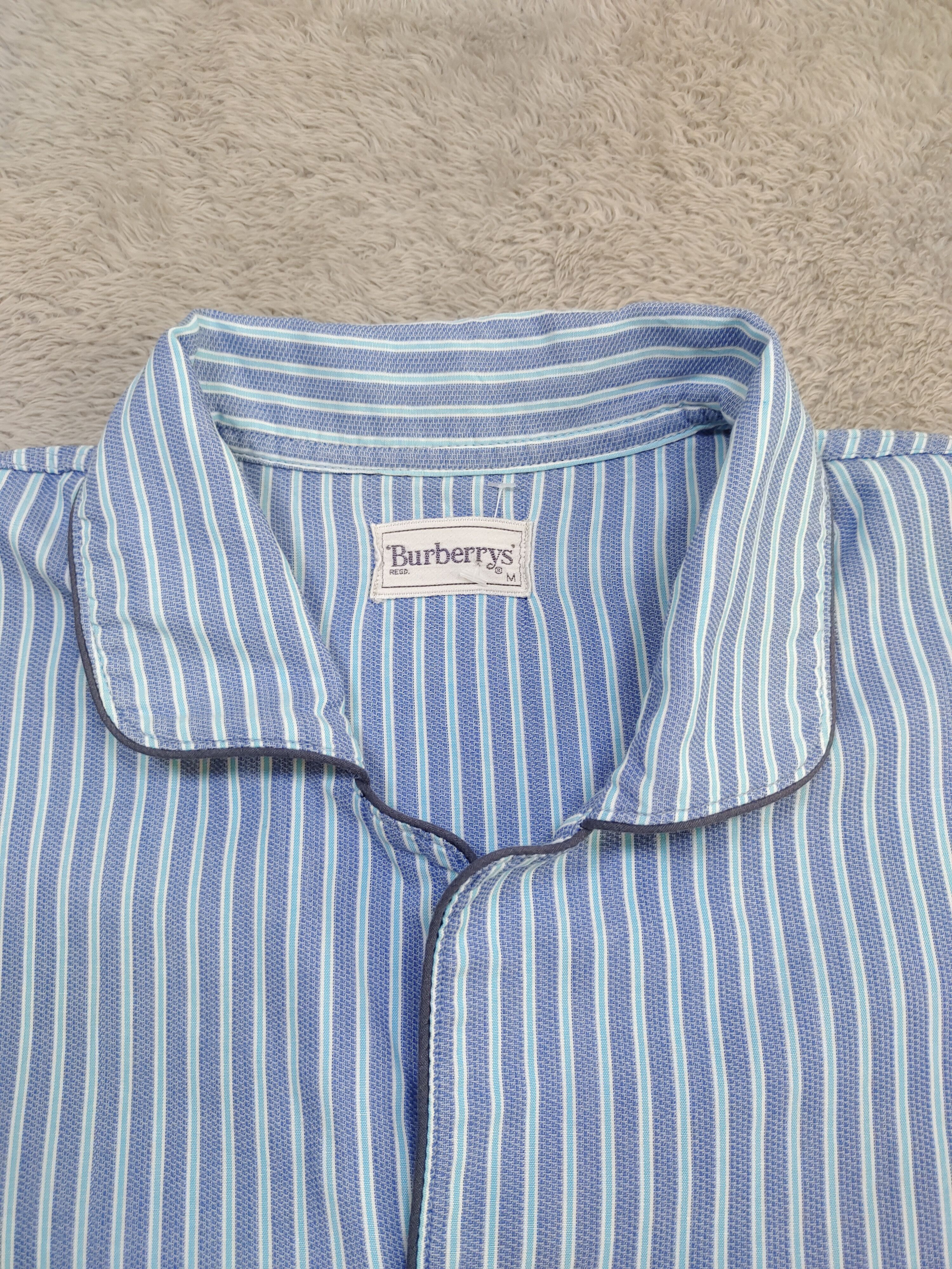 Burberry VINTAGE 90s BURBERRYS ICE BLUE CANDY STRIPE PYJAMAS SET M Size US M / EU 48-50 / 2 - 4 Thumbnail