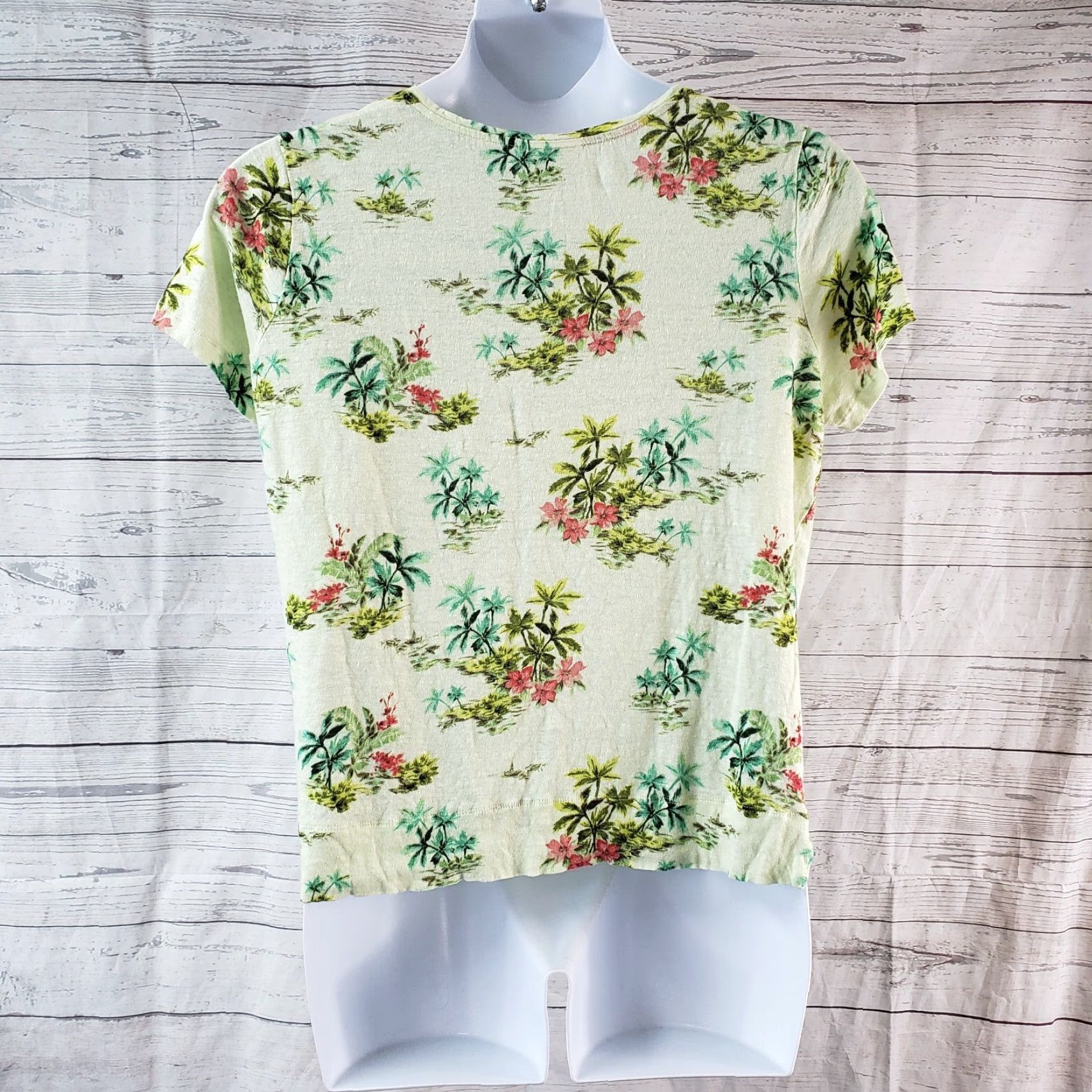 J. Jill J Jill Love Linen Womens Tee 1X Short Sleeve Green Floral T-Shirt Shirt Ladies Womens 1X Green Floral Linen Shirt Size 40" / US 18 - 3 Thumbnail