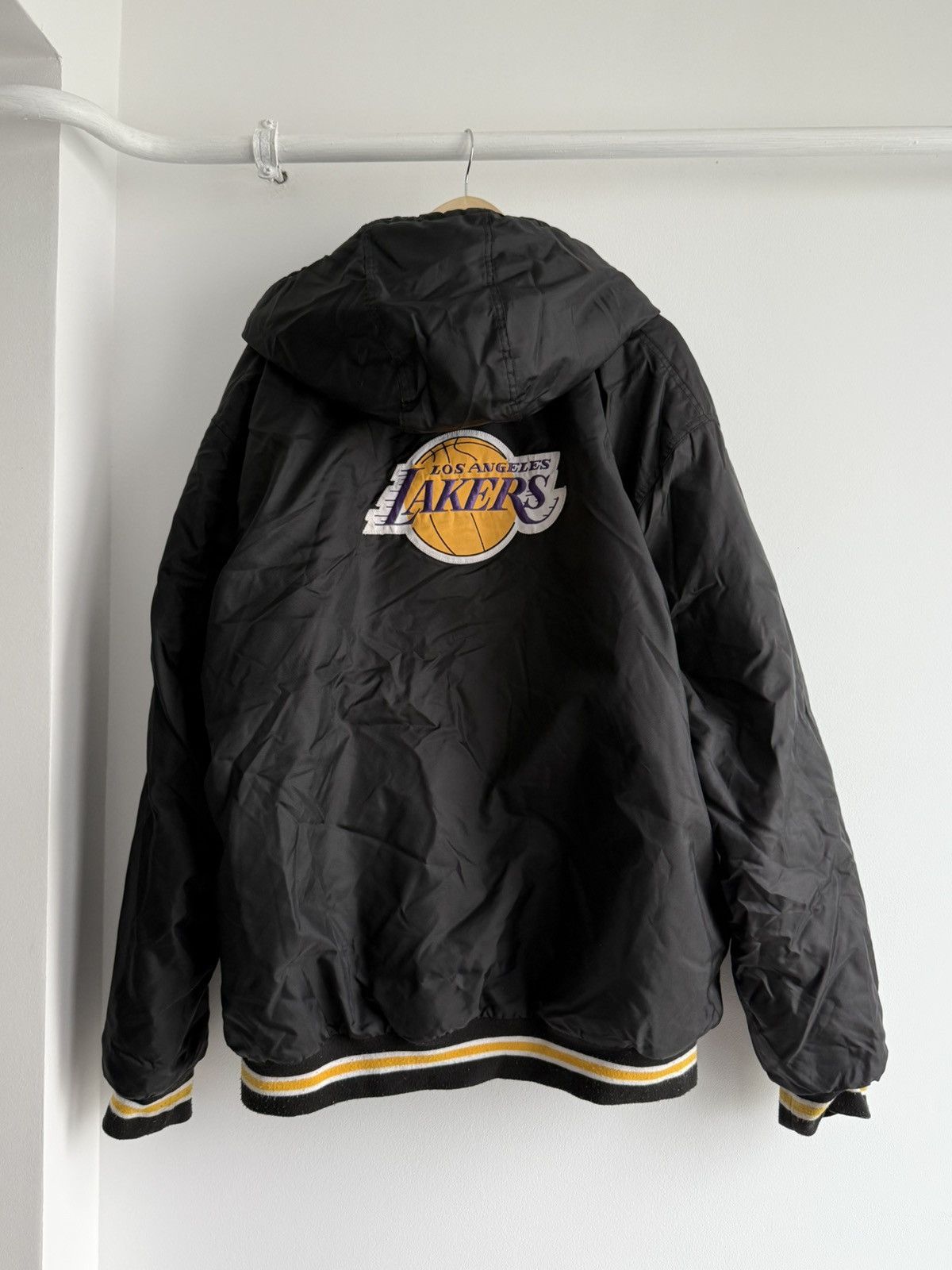 Champion Vintage Lakers NBA Champion Bomber Jacket Size US XXL / EU 58 / 5 - 2 Thumbnail