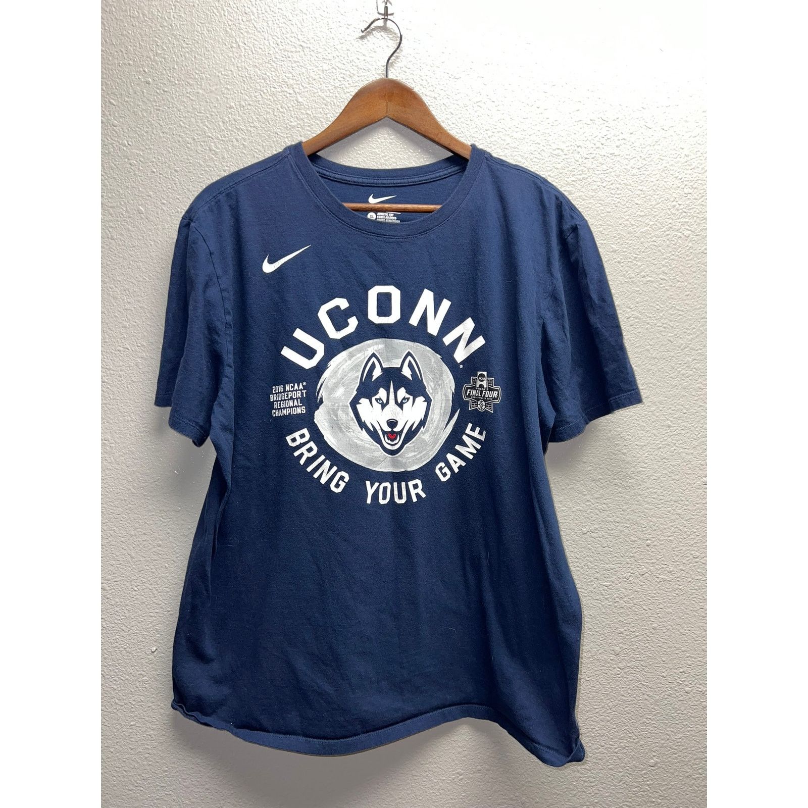 Nike Womens Nike Connecticut Huskies Shirt Final Four 2016 Tee XL Size XL / US 12-14 / IT 48-50 - 1 Thumbnail