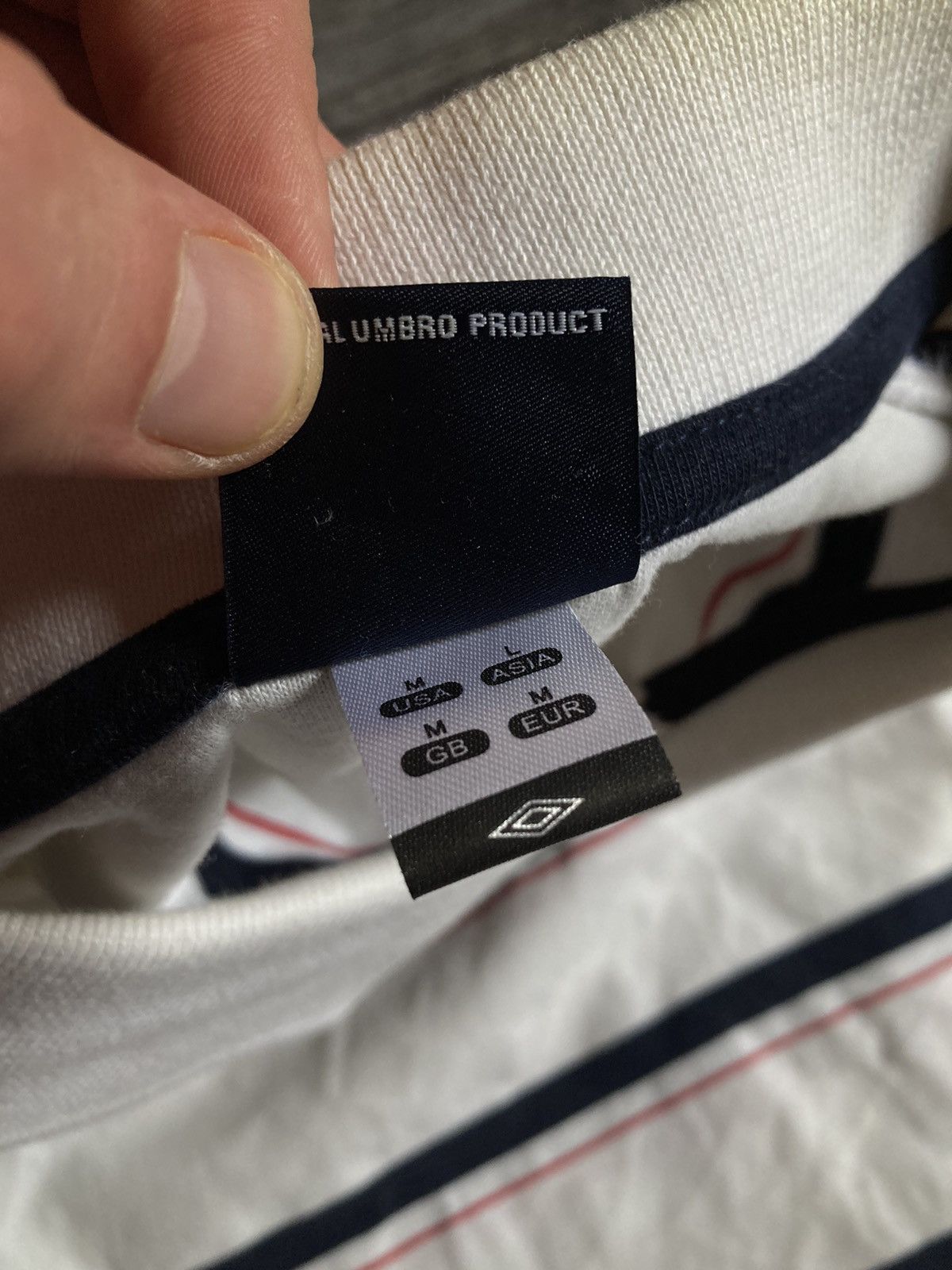 Umbro ⚡️ England Umbro vintage soccer polo jersey Size US L / EU 52-54 / 3 - 5 Thumbnail