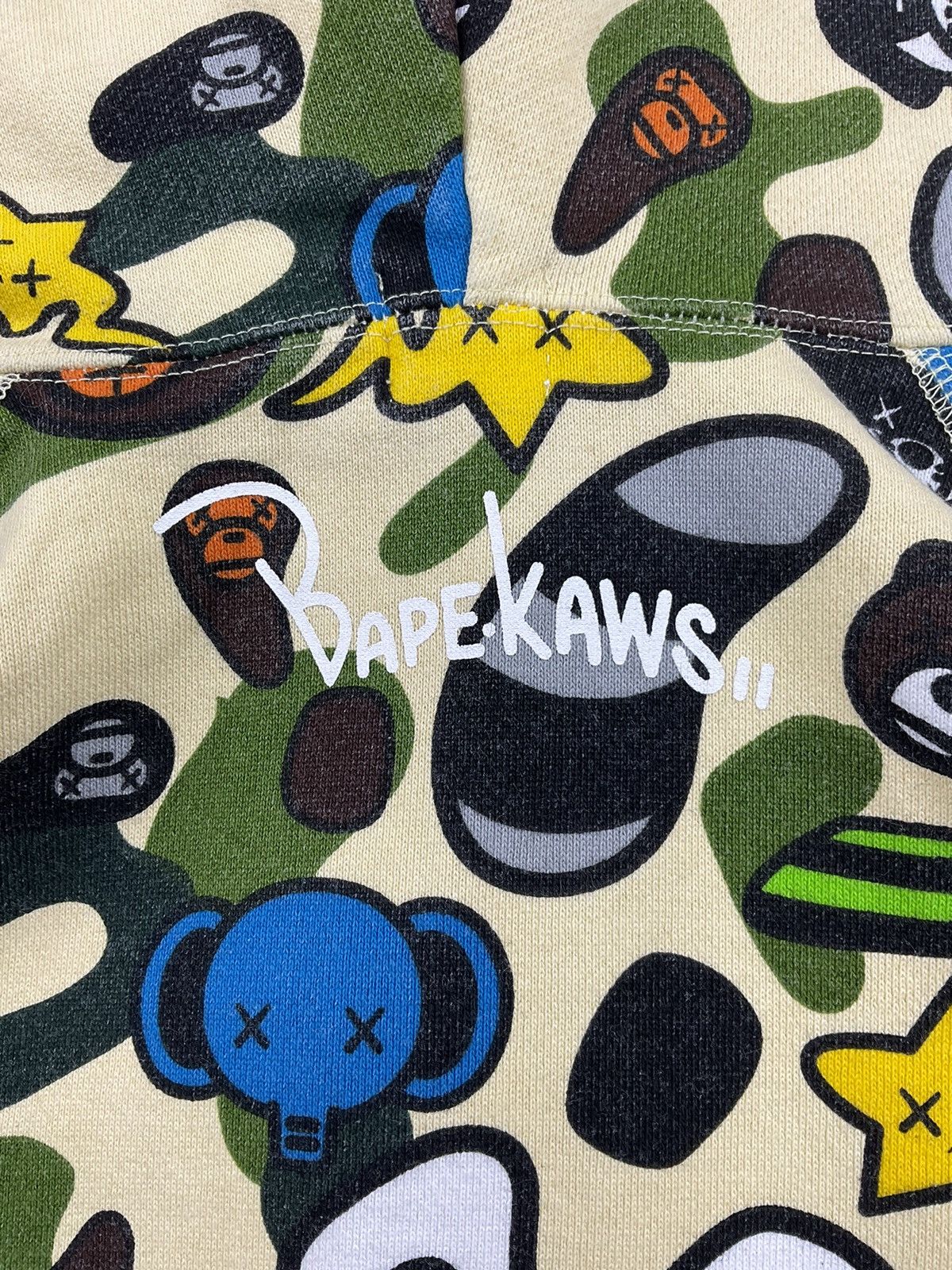 Bape × Kaws Bape x Kaws Animal Kingdom Full Zip Hoodie Size US M / EU 48-50 / 2 - 7 Thumbnail