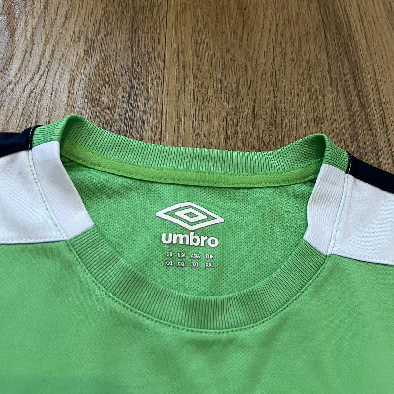 Umbro Umbro green and white Ireland soccer jersey Football Shirt Size US XXL / EU 58 / 5 - 4 Thumbnail