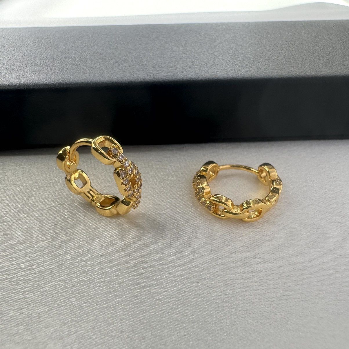 Designer 17mm Small Hoop Earrings for Women Yellow Gold Color Size ONE SIZE - 2 Thumbnail