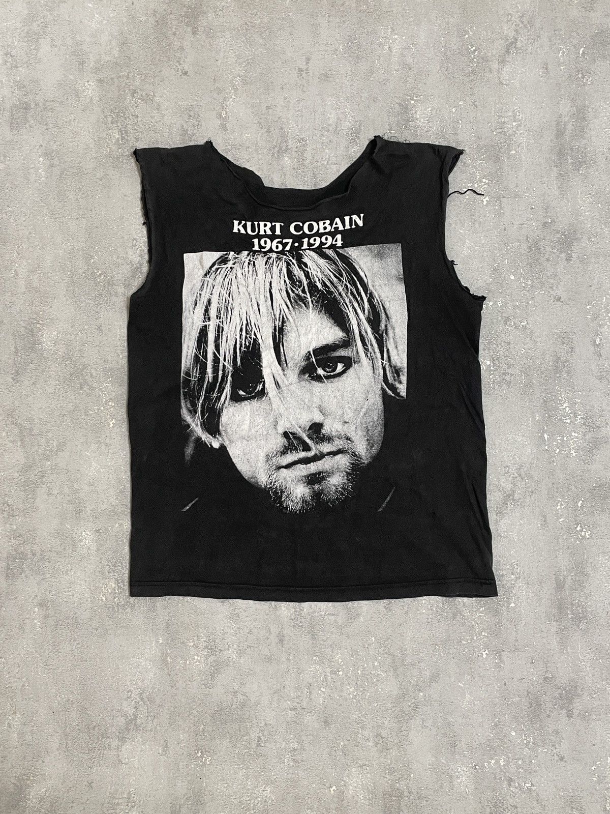 Nirvana Vintage 90s Kurt Cobain Distressed Tank Top Band Tee Rock Size US M / EU 48-50 / 2 - 1 Thumbnail