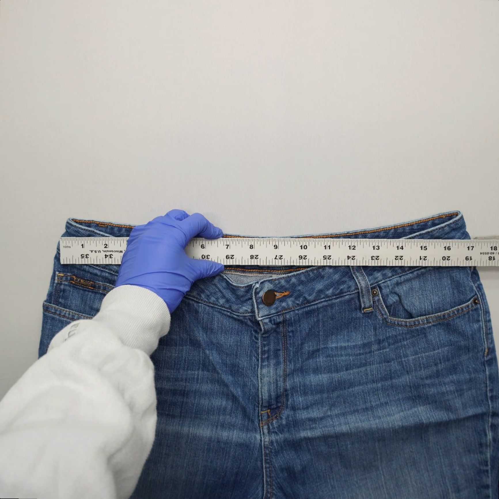 Vintage LL Bean Favorite Fit Jeans Womens 14 Petite Blue Mid Rise Straight Denim Jeans Size 36" / US 14 / IT 50 - 7 Thumbnail