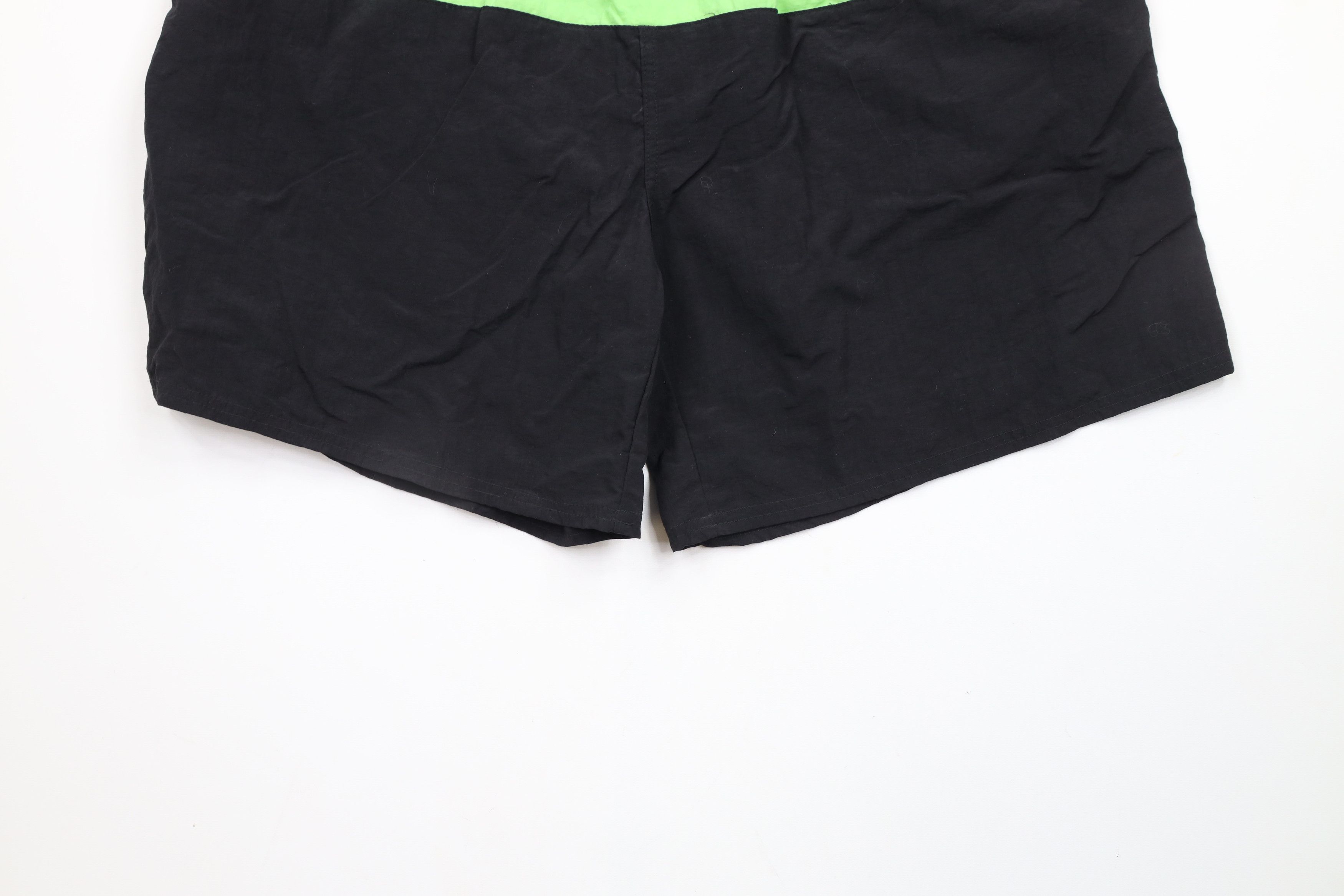 Vintage Vintage 90s Streetwear Above Knee Lined Shorts Swim Trunks Size US 34 / EU 50 - 4 Thumbnail