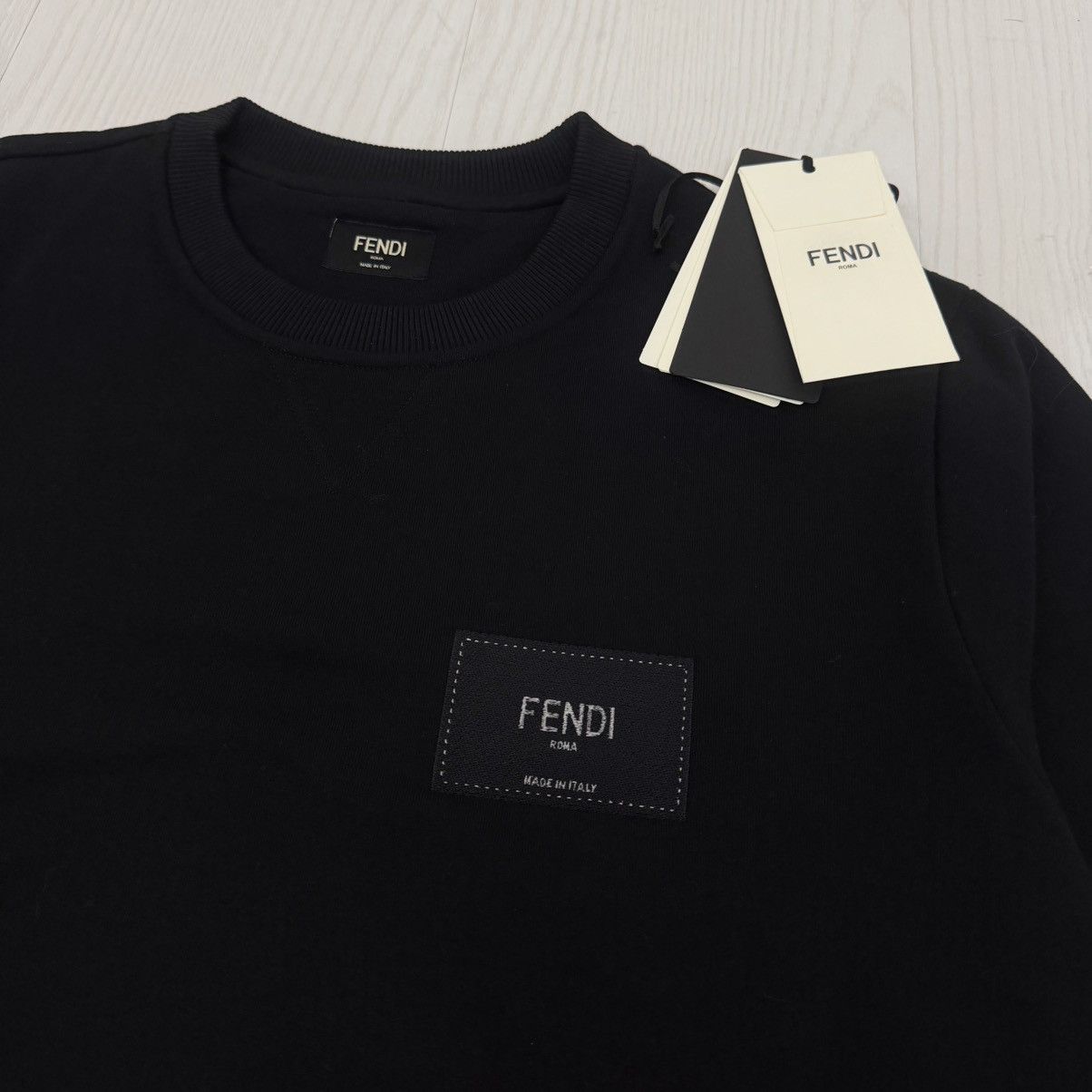 Fendi Fendi FY1132 Logo Patch Sweatshirt Crewneck Size US M / EU 48-50 / 2 - 4 Thumbnail