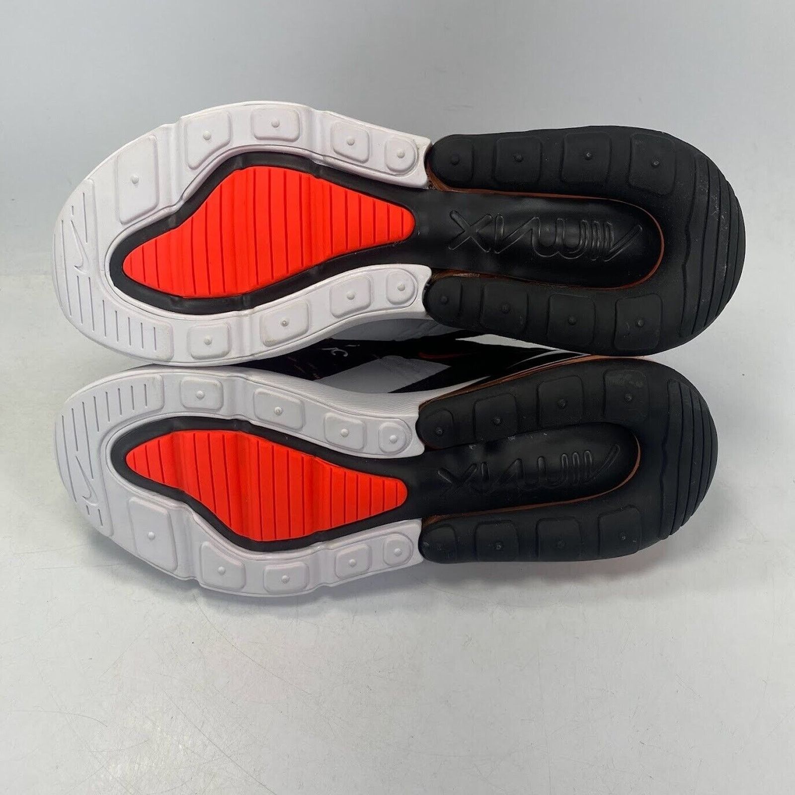 Nike NEW Nike Air Max 270 (GS) Black Crimson BV1246-015 NO LID Size US 7 / EU 40 - 7 Thumbnail